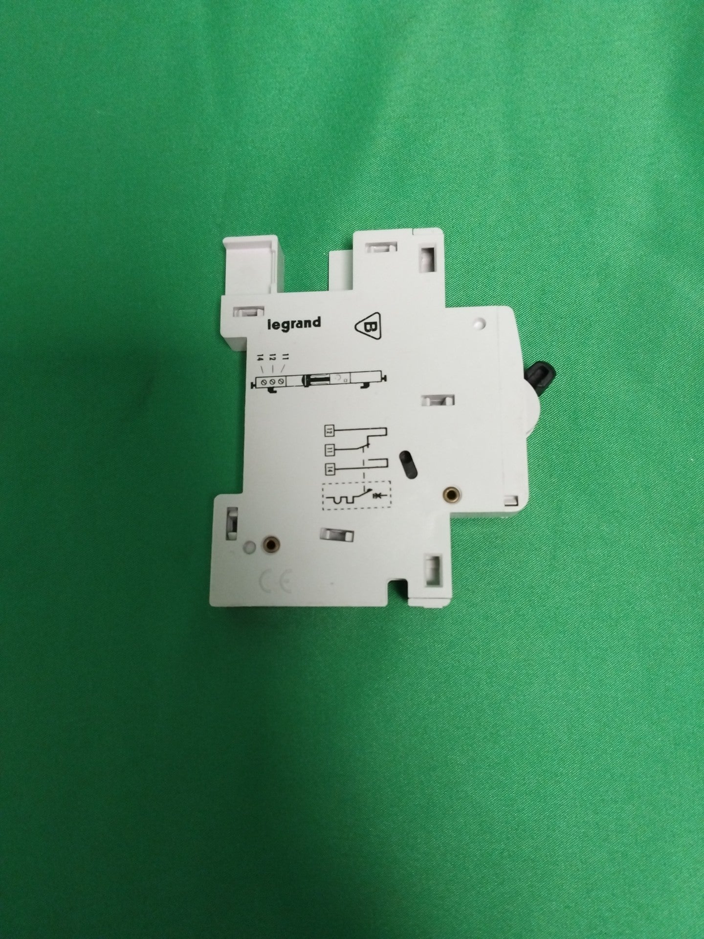 legrand 073 50 7350 WITHOUT ORIGINAL PACKAGING CONTACT AUXILIAIRE