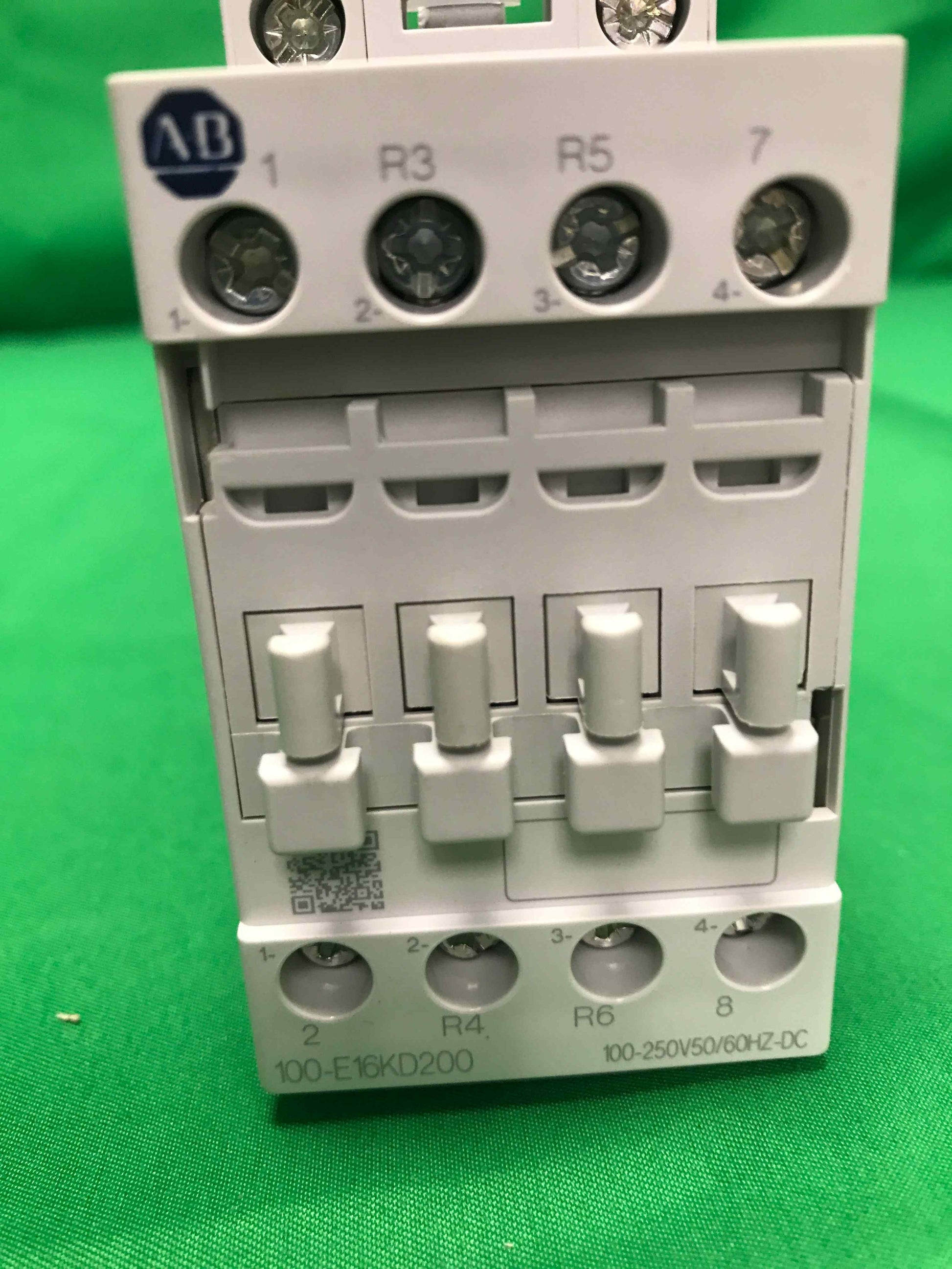 Allen-Bradley 100-E16KD200 100E16KD200