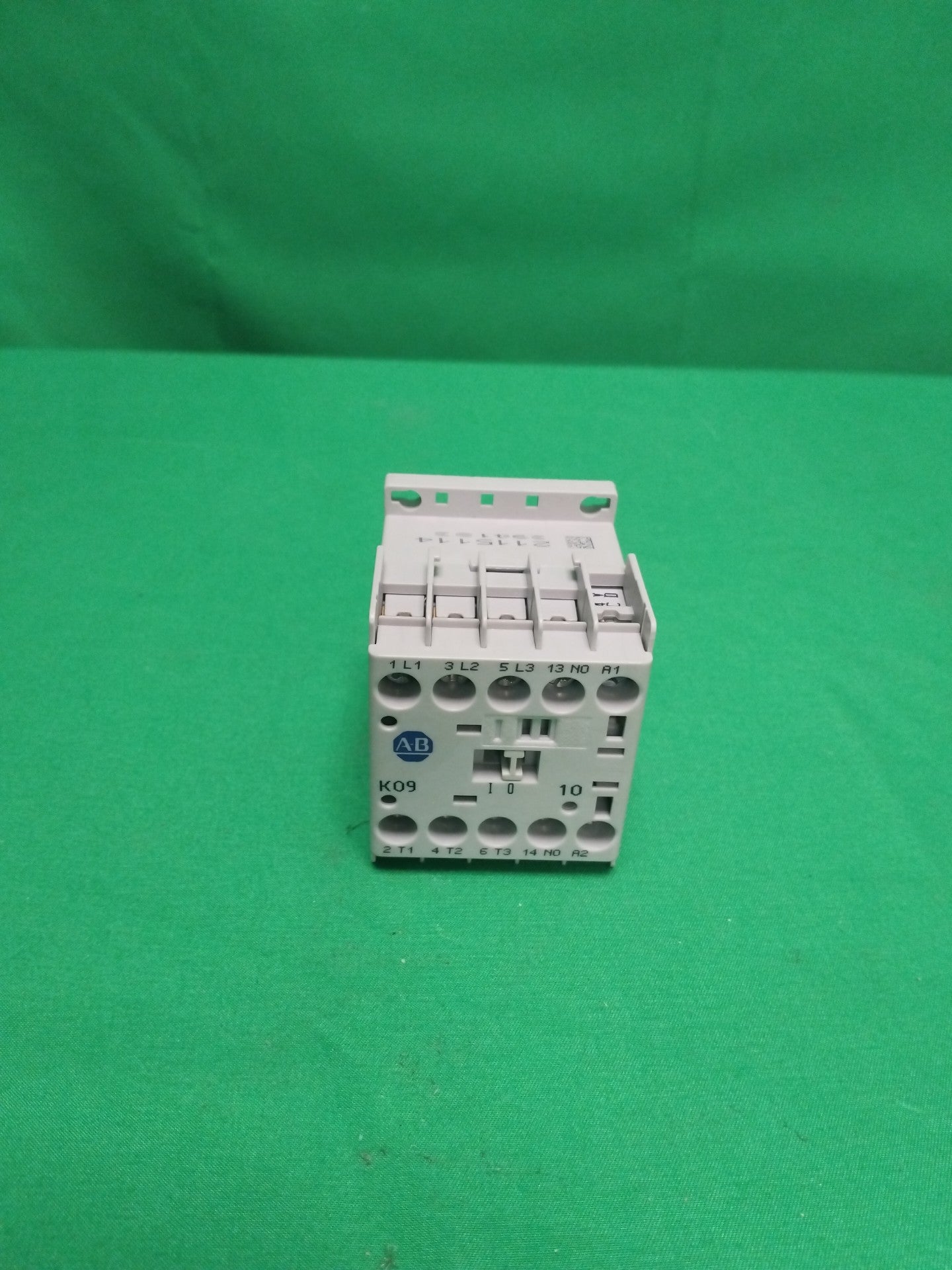 Allen-Bradley 100-K09DJ10 100K09DJ10 MINI CONTACTOR