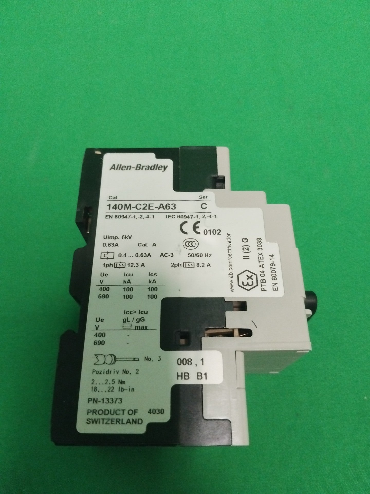 Allen Bradley 140M-C2E-A63 140MC2EA63 DISJONCTEUR