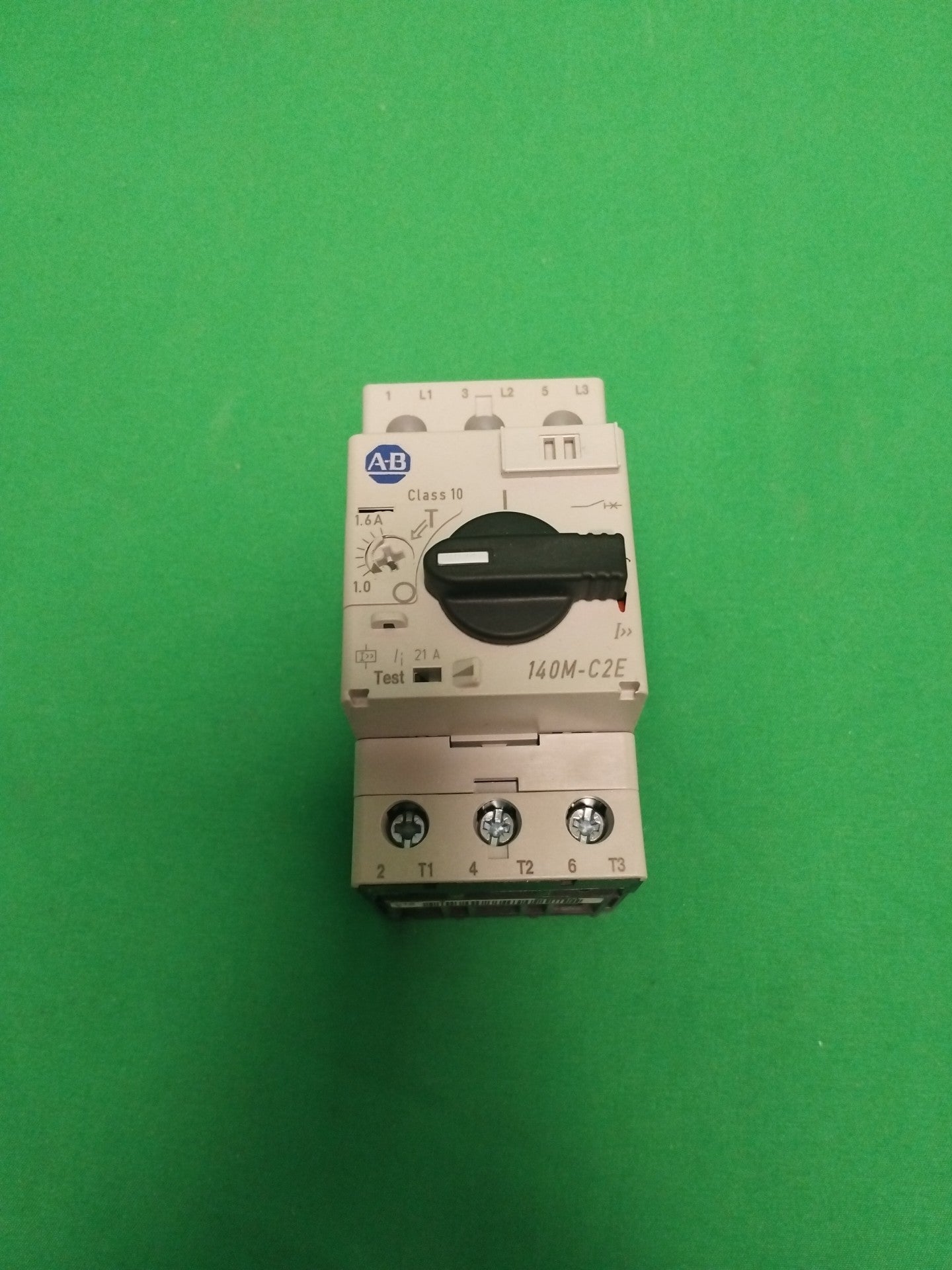 Allen Bradley 140M-C2E-B16 140MC2EB16 DISJONCTEUR