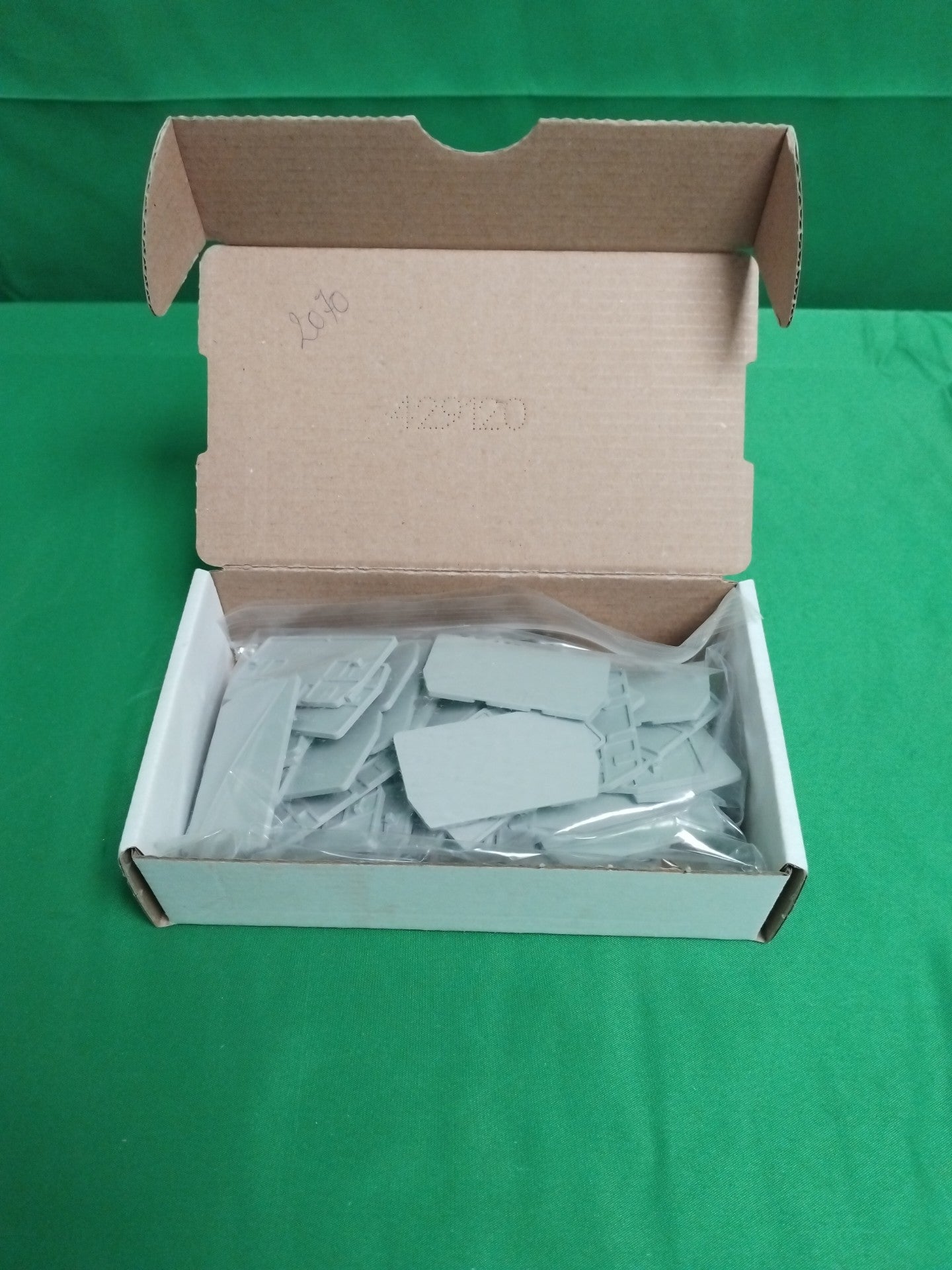 Allen Bradley 1492-EBL2 1492EBL2 BOX OF 50 UNITS