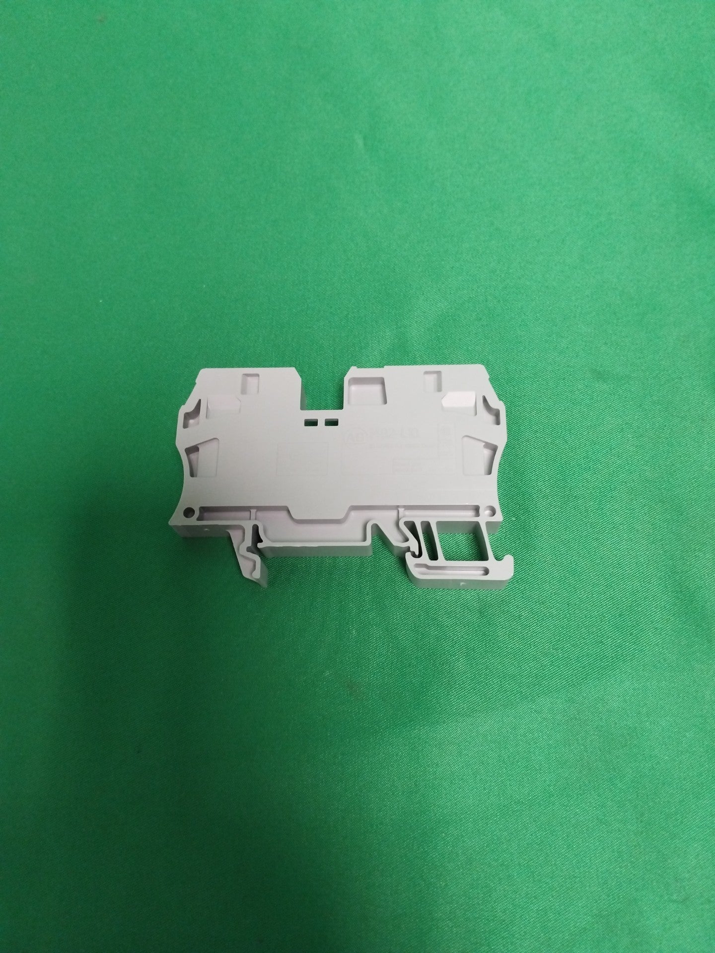 Allen Bradley 1492-L10 1492L10 BOX OF 25 UNITS