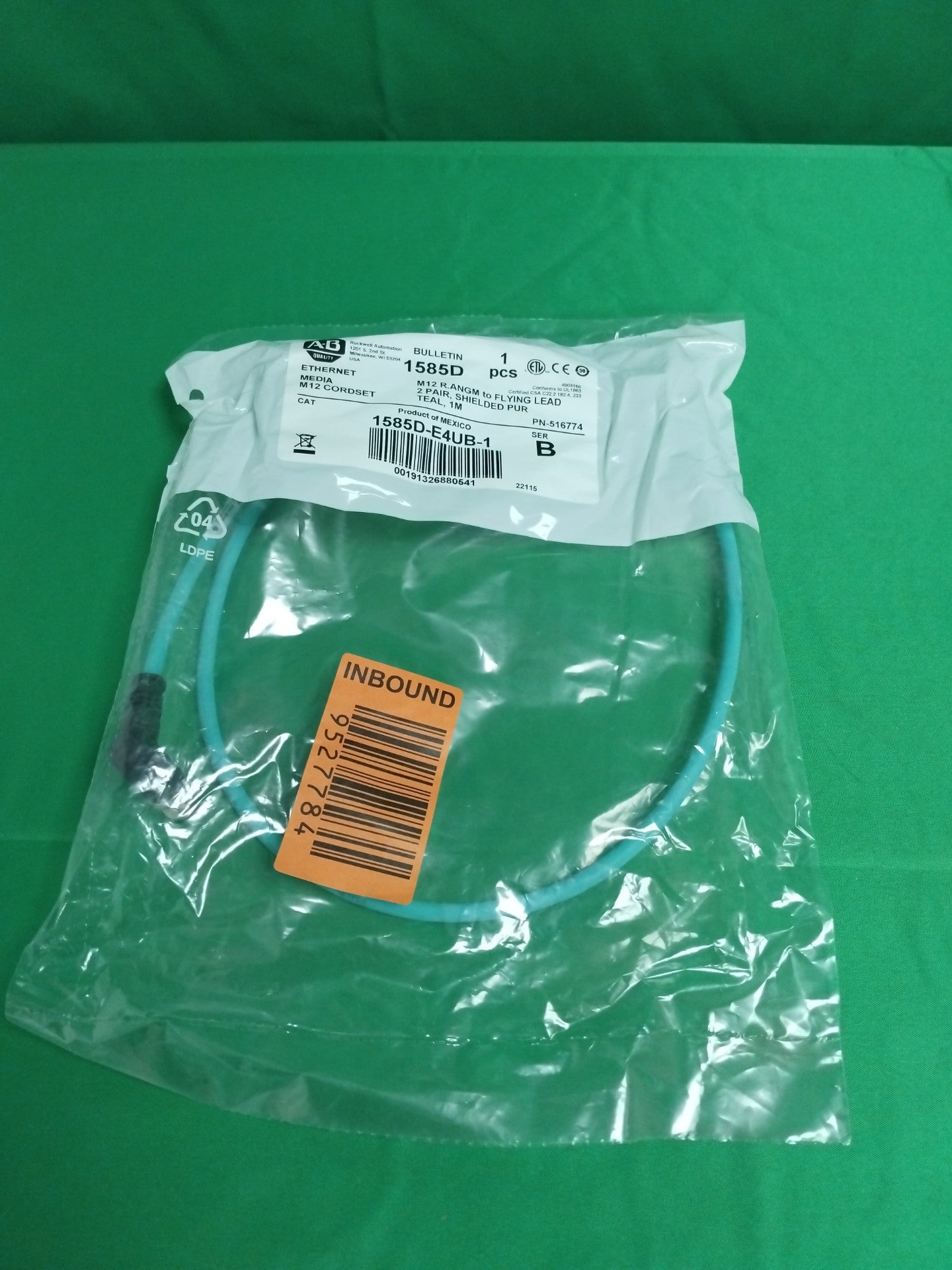 Allen Bradley 1585D-E4UB-1 1585DE4UB1