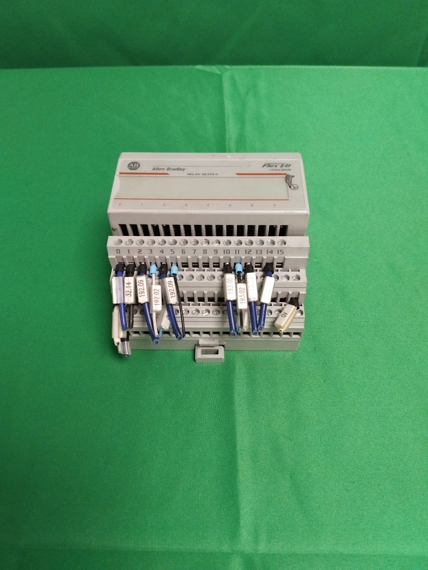 Allen Bradley 1794-OW8 1794OW8