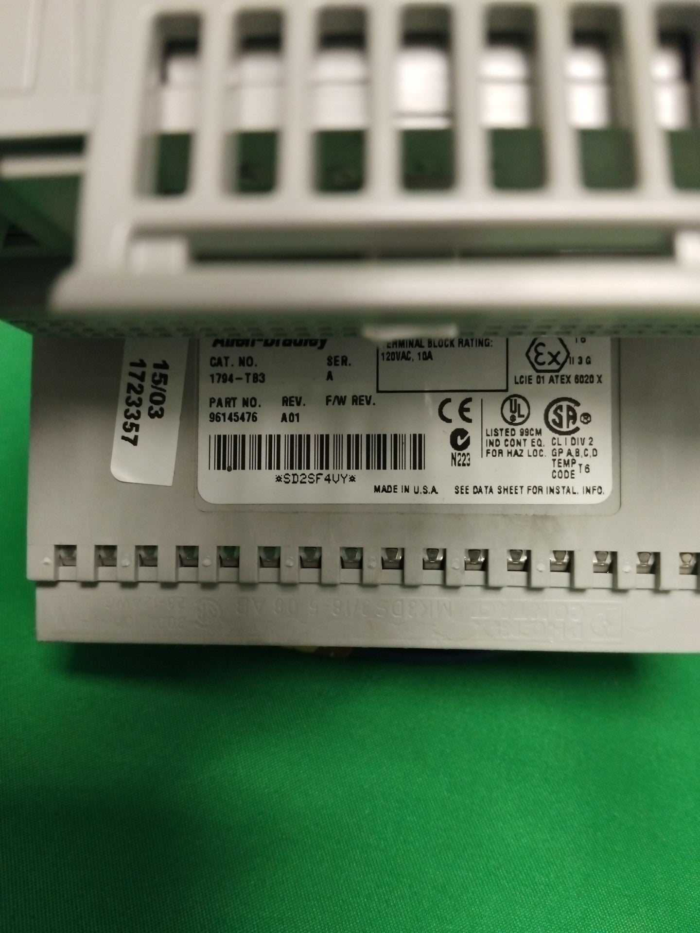 Allen Bradley 1794-TB3 1794TB3