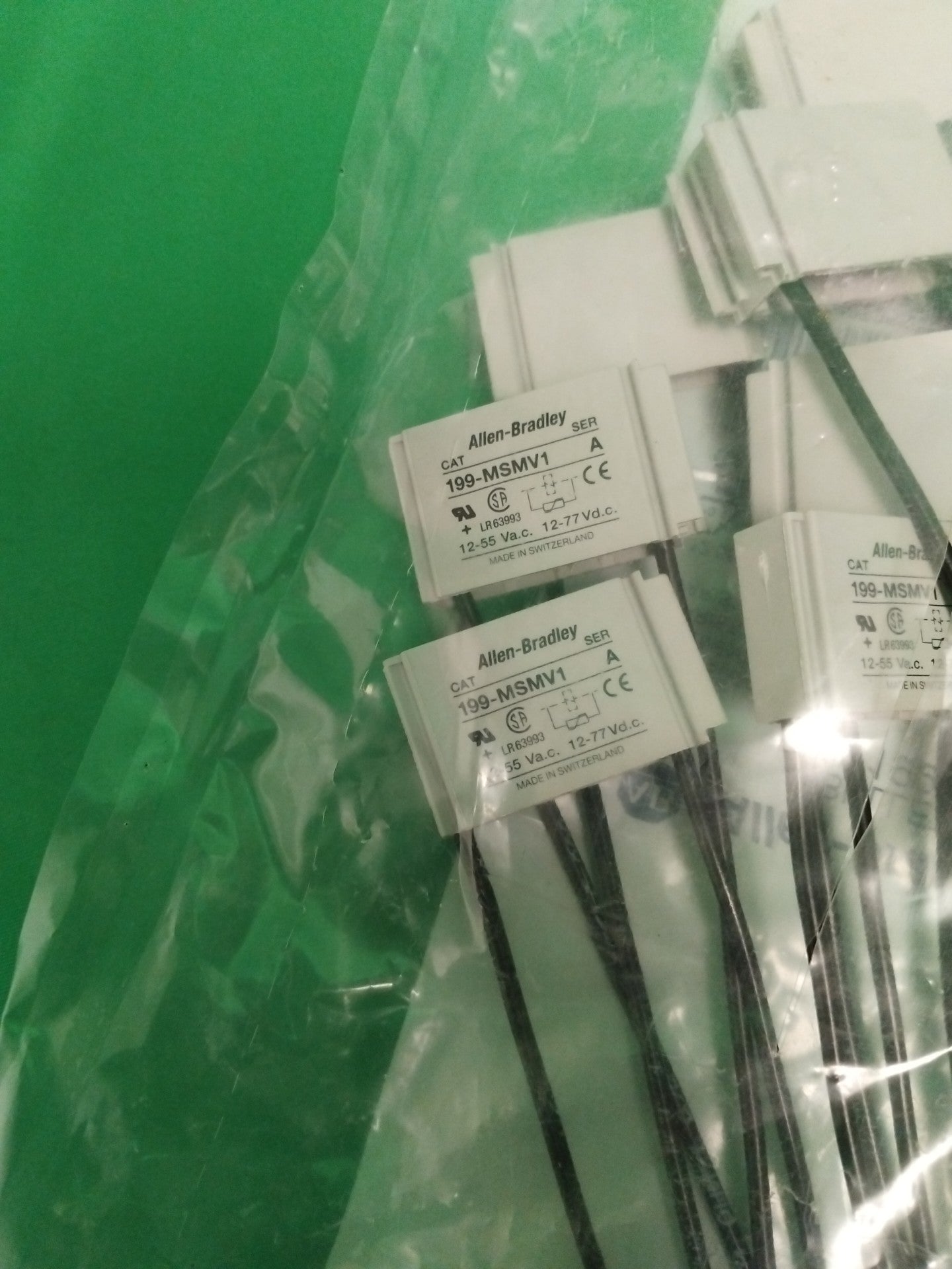 Allen Bradley 199-MSMV1 199MSMV1 BOX OF 10 UNITS