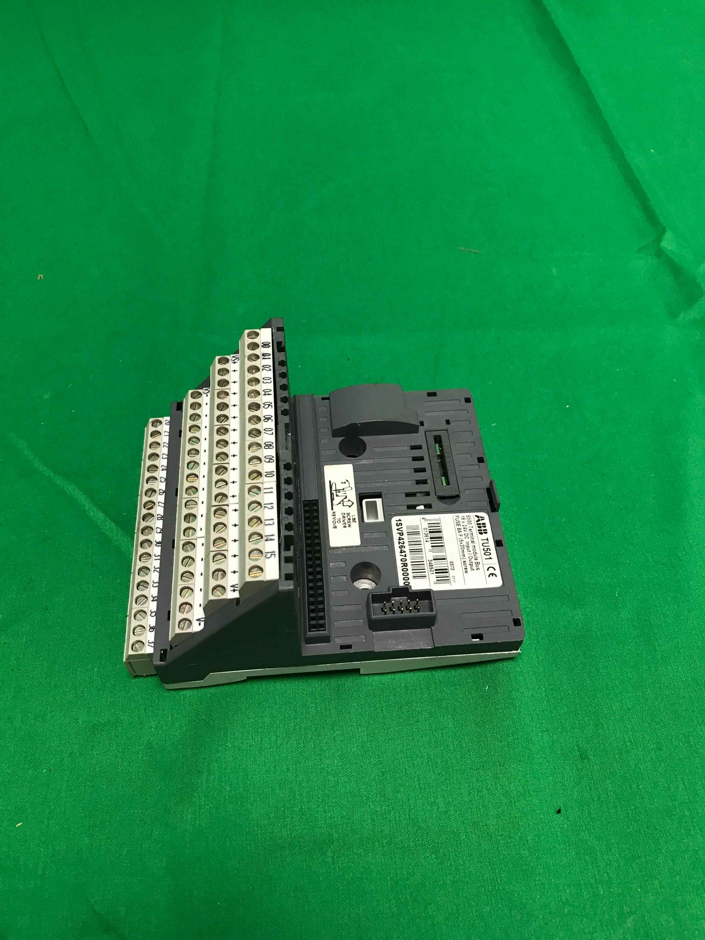 ABB 1SVP426470R0000 1SVP426470R0000 TU501