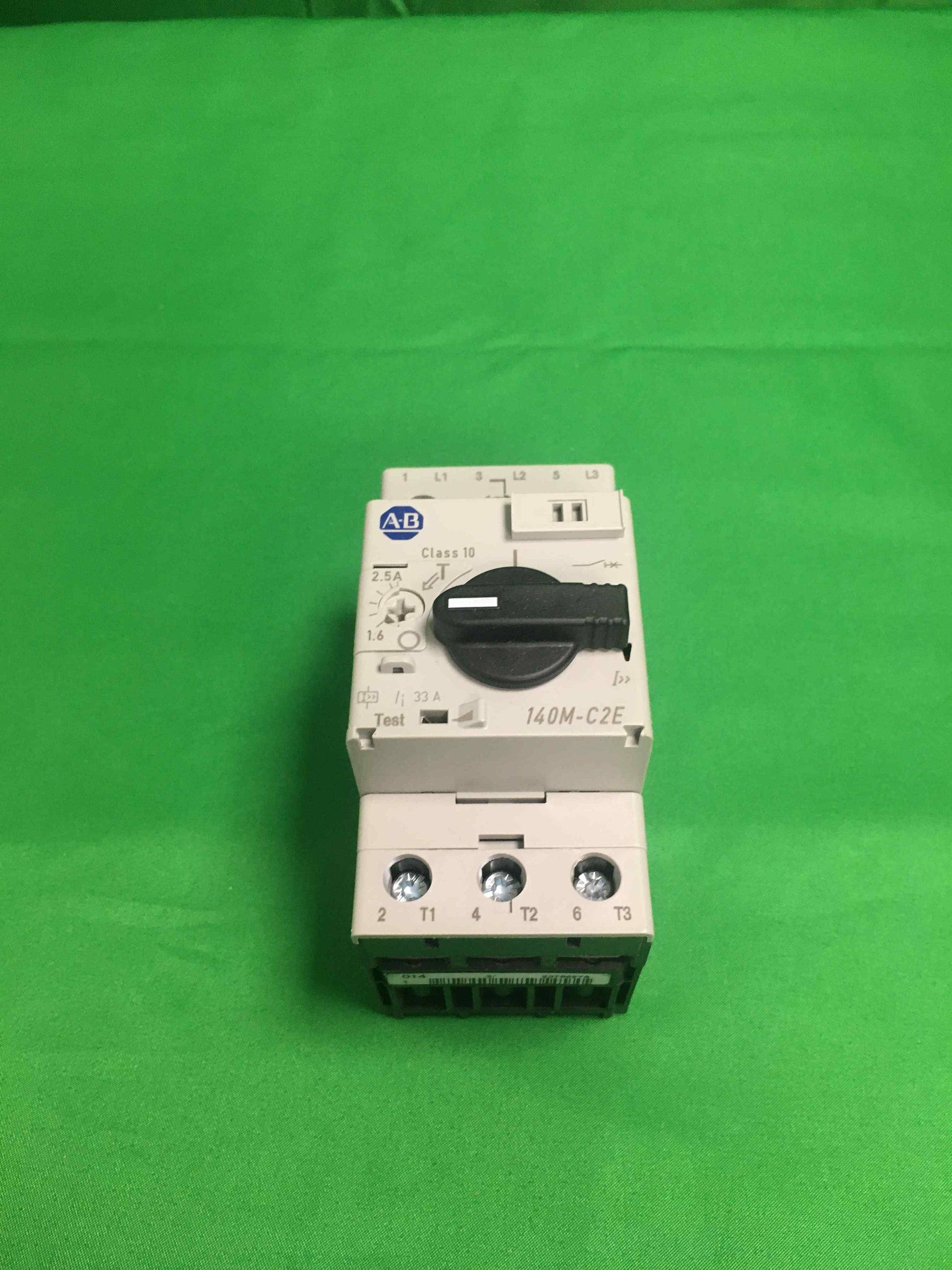 Allen-Bradley 140M-C2E-B25 140MC2EB25