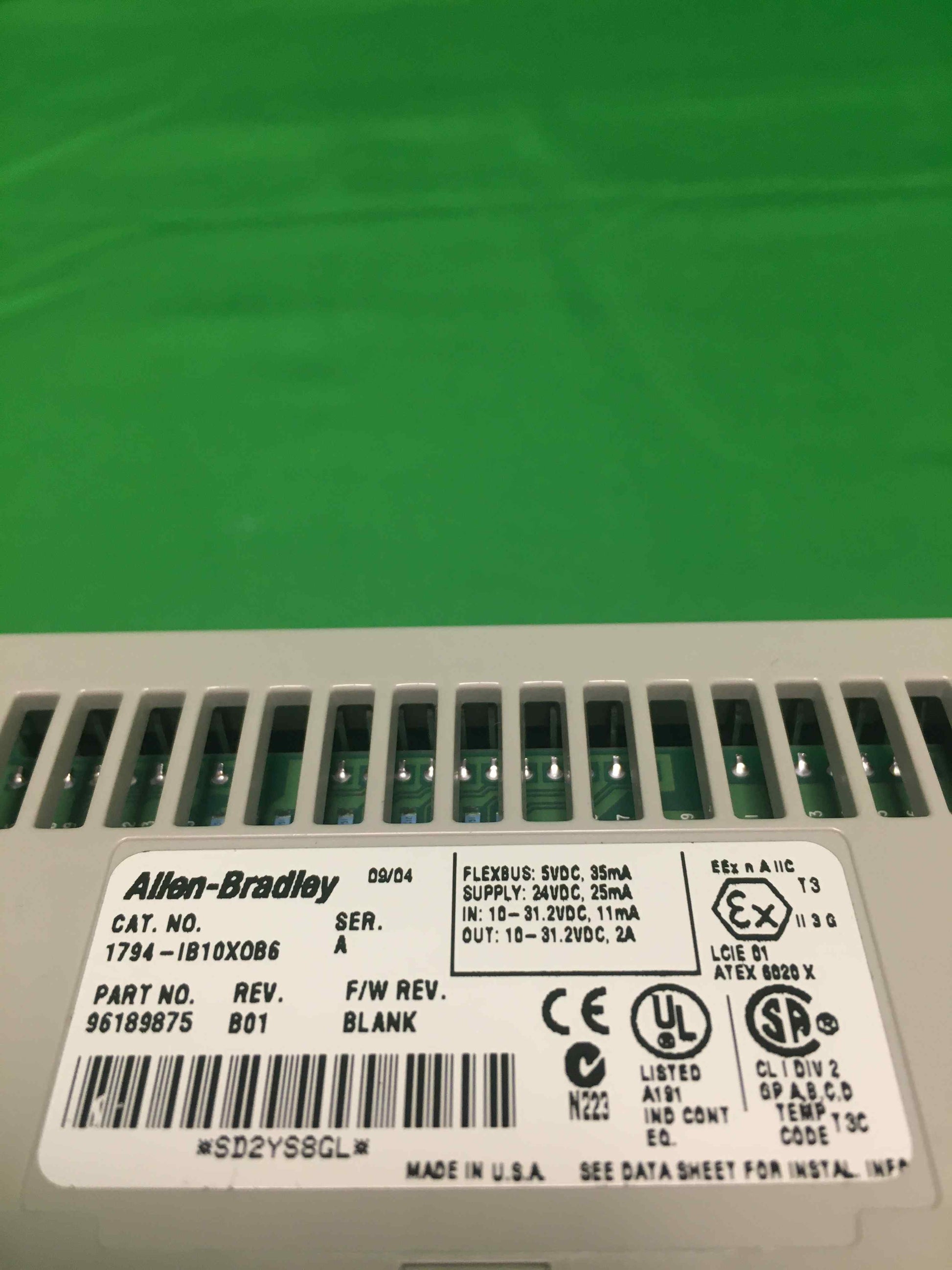 Allen-Bradley 1794-IB10XOB6 1794IB10XOB6 WITHOUT ORIGINAL PACKAGING