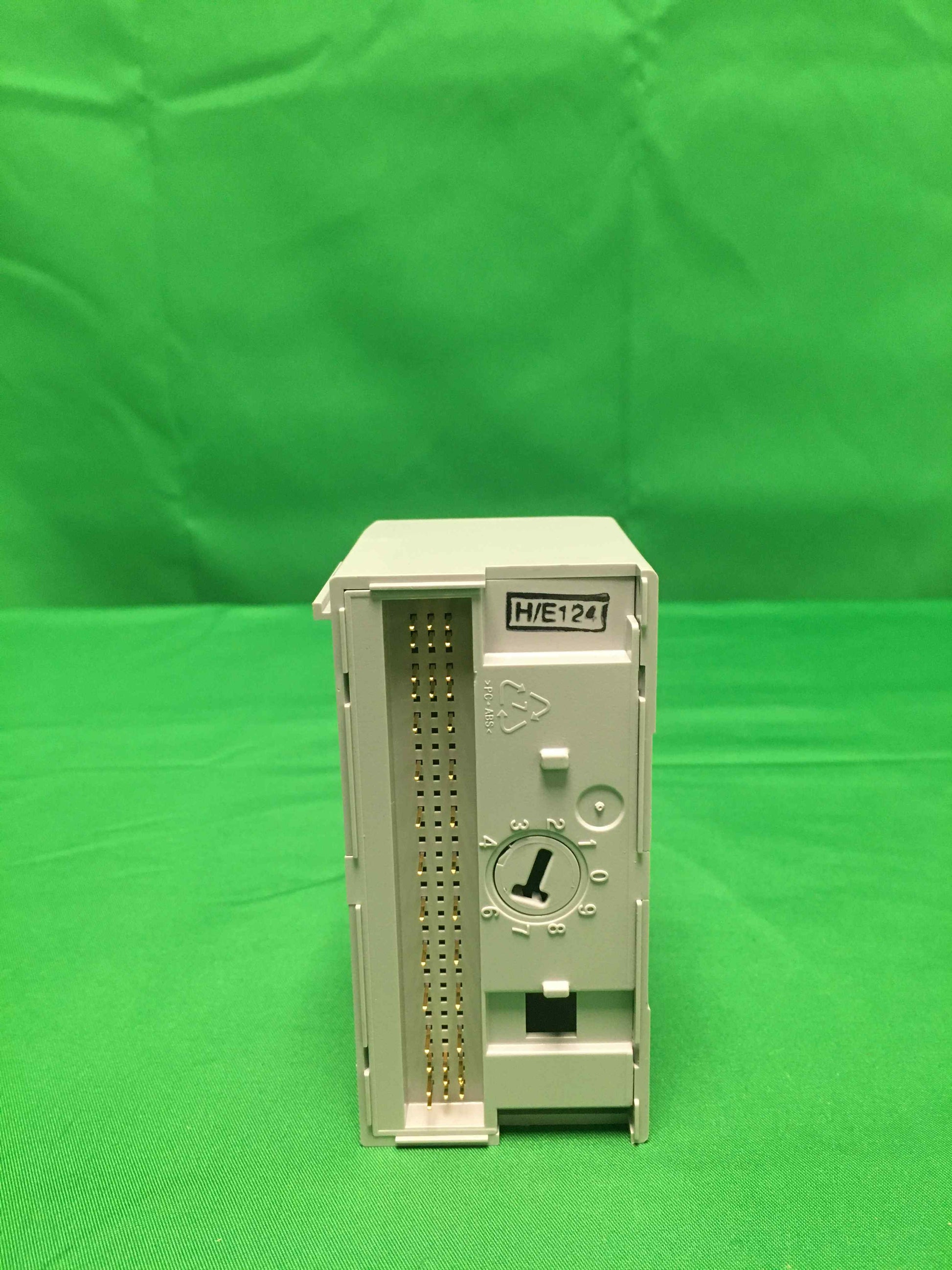 Allen-Bradley 1794-OB16 1794OB16