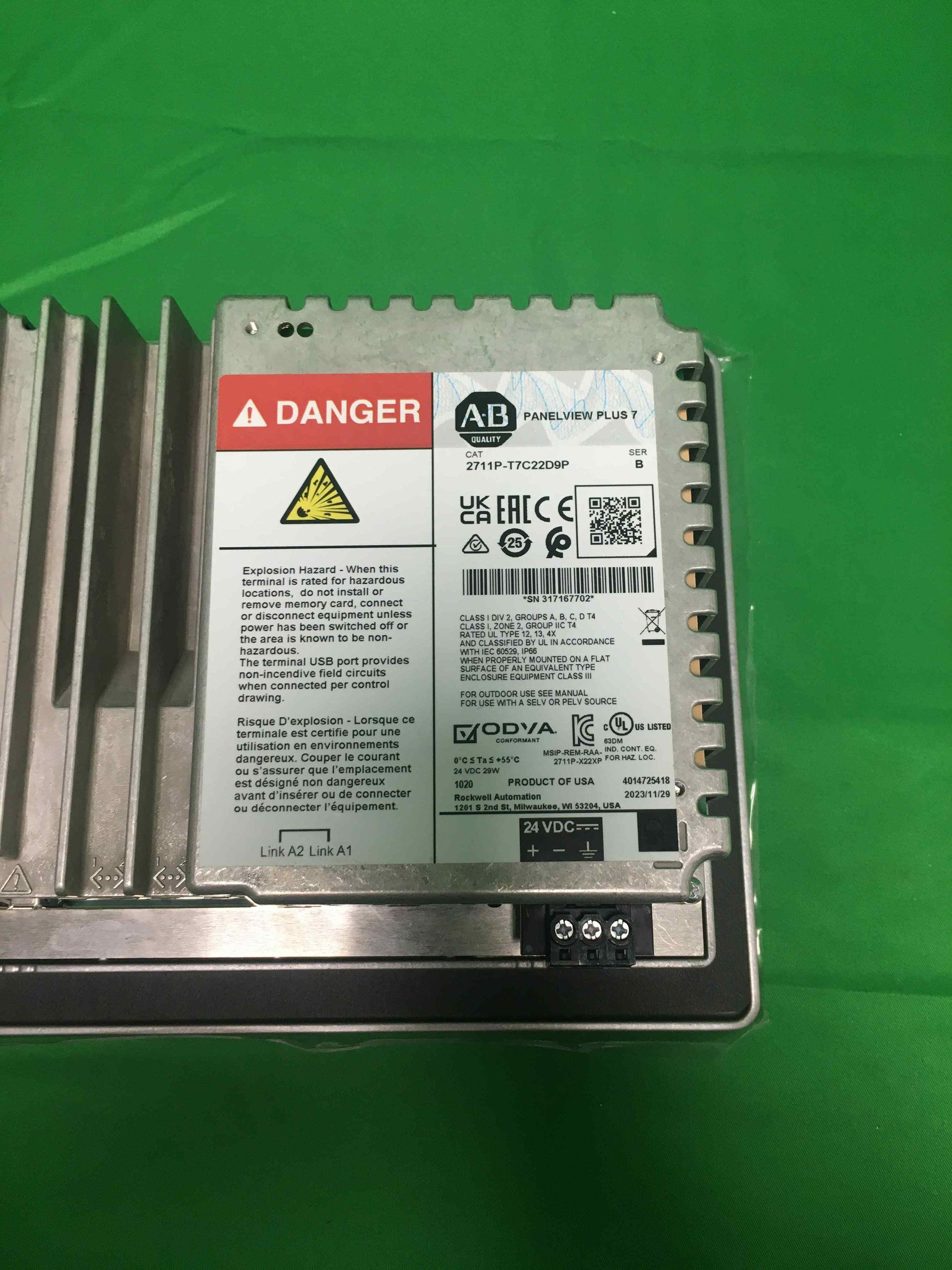 Allen-Bradley 2711P-T7C22D9P 2711PT7C22D9P WITHOUT ORIGINAL PACKAGING