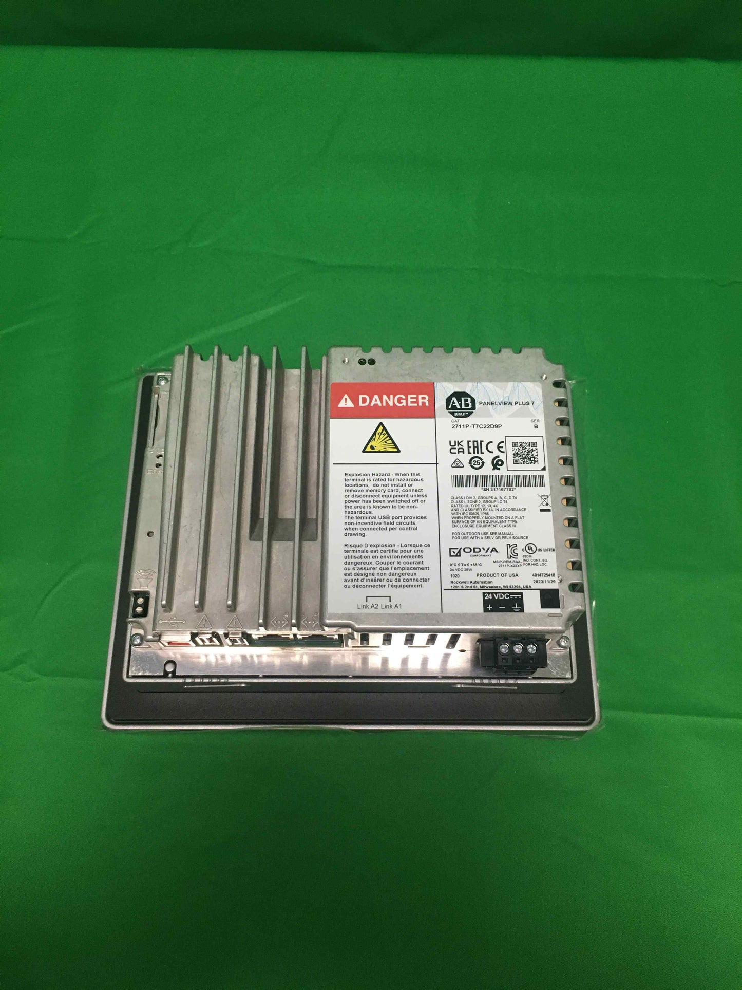 Allen-Bradley 2711P-T7C22D9P 2711PT7C22D9P WITHOUT ORIGINAL PACKAGING