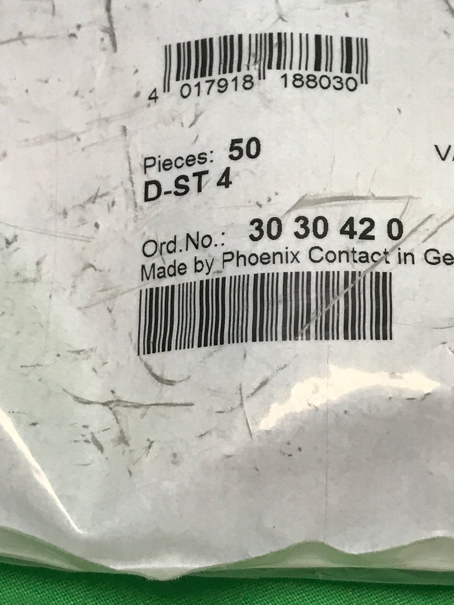 PHOENIX CONTACT D-ST 4 DST4 ORDER NO: 30 30 42 0 BOX OF 50 UNITS