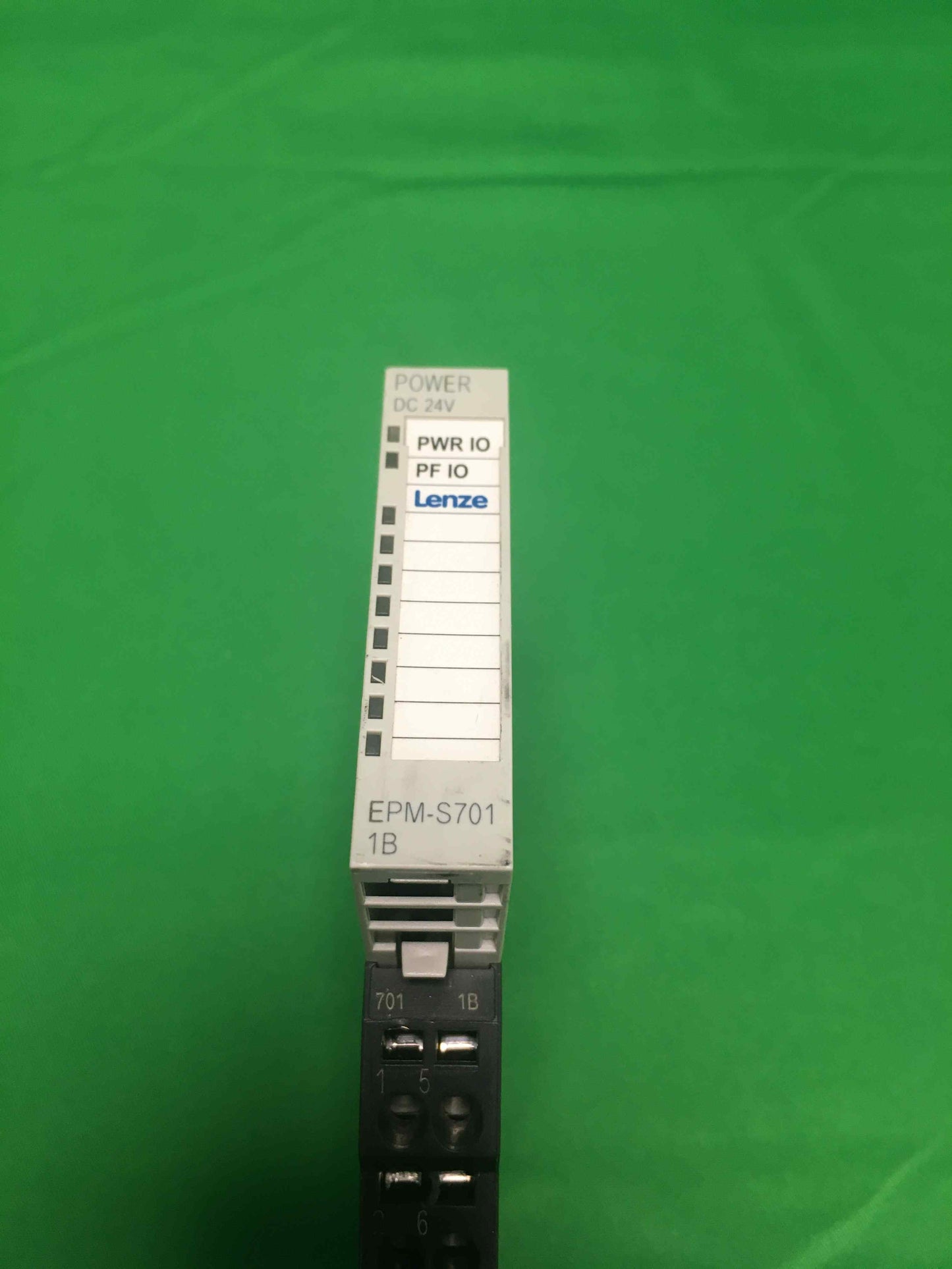 LENZE EPM-S701.1B EPMS7011B