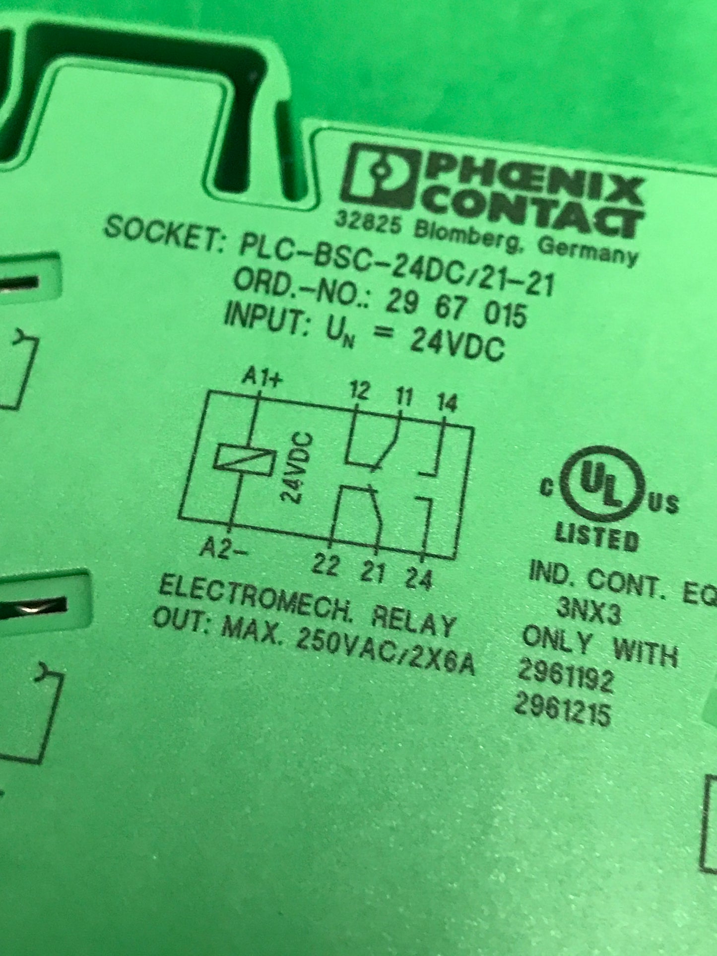 PHOENIX CONTACT PLC-RSC-24DC PLCRSC24DC 29 67 015 BOX OF 2 UNITS