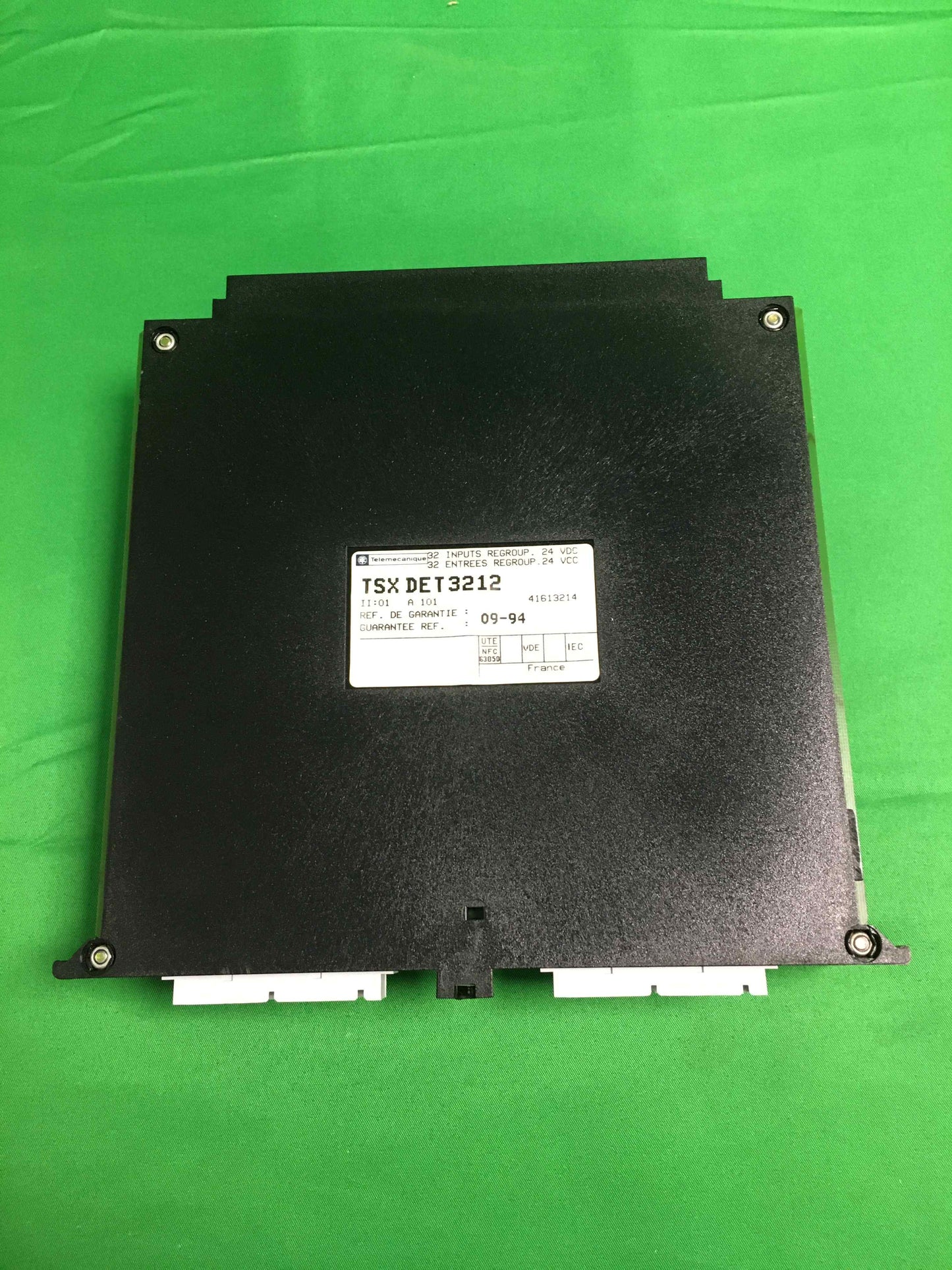 Telemecanique TSX DET 3212 TSXDET3212 AEG SCHNEIDER AUTOMATION
