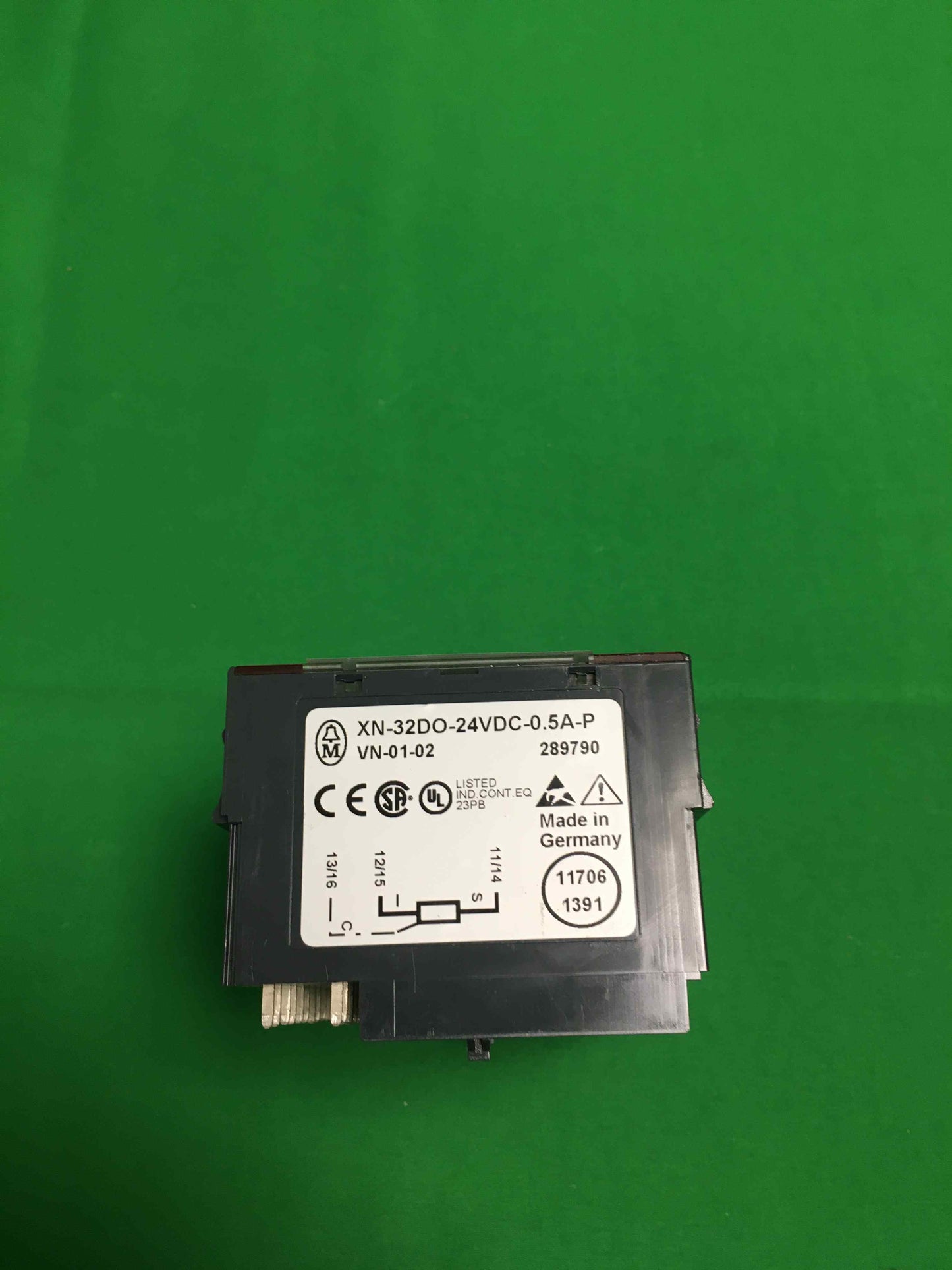 Moeller-XN-32DO-24VDC-0/XN32DO24VDC0