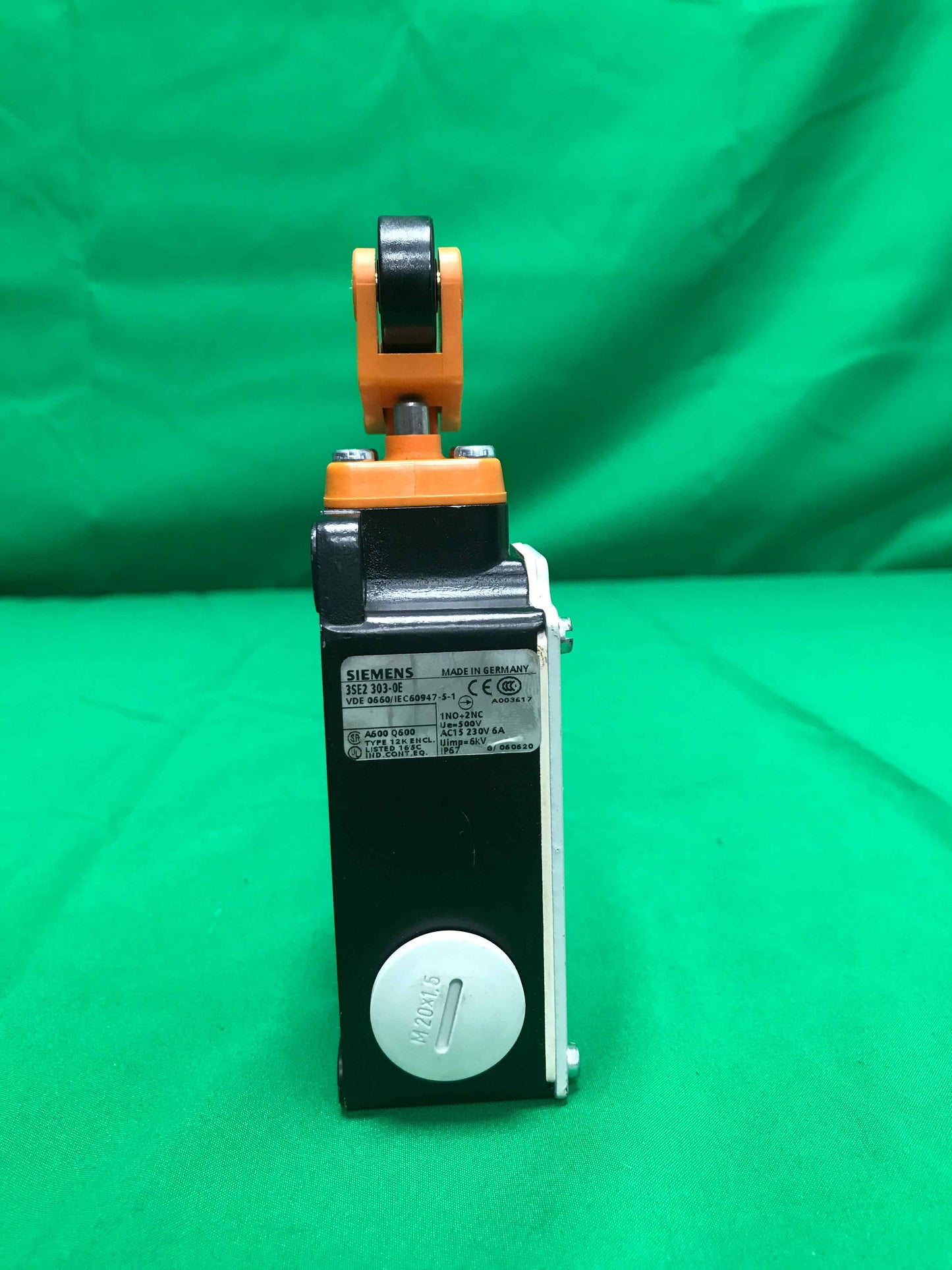 Siemens 3SE2 303-0E 3SE23030E