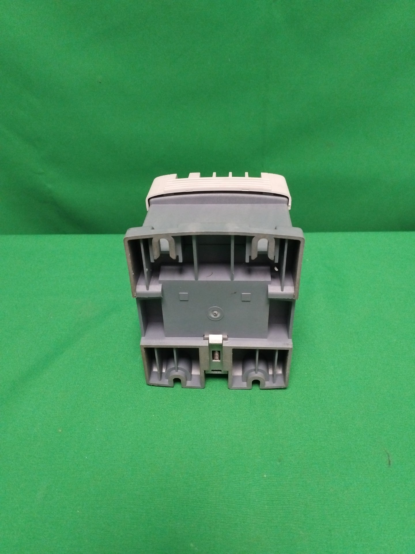 legrand 44264 44264 TRANSFORMATEUR SEC 115V UL140VA PRI 230/400V 50/60Hz