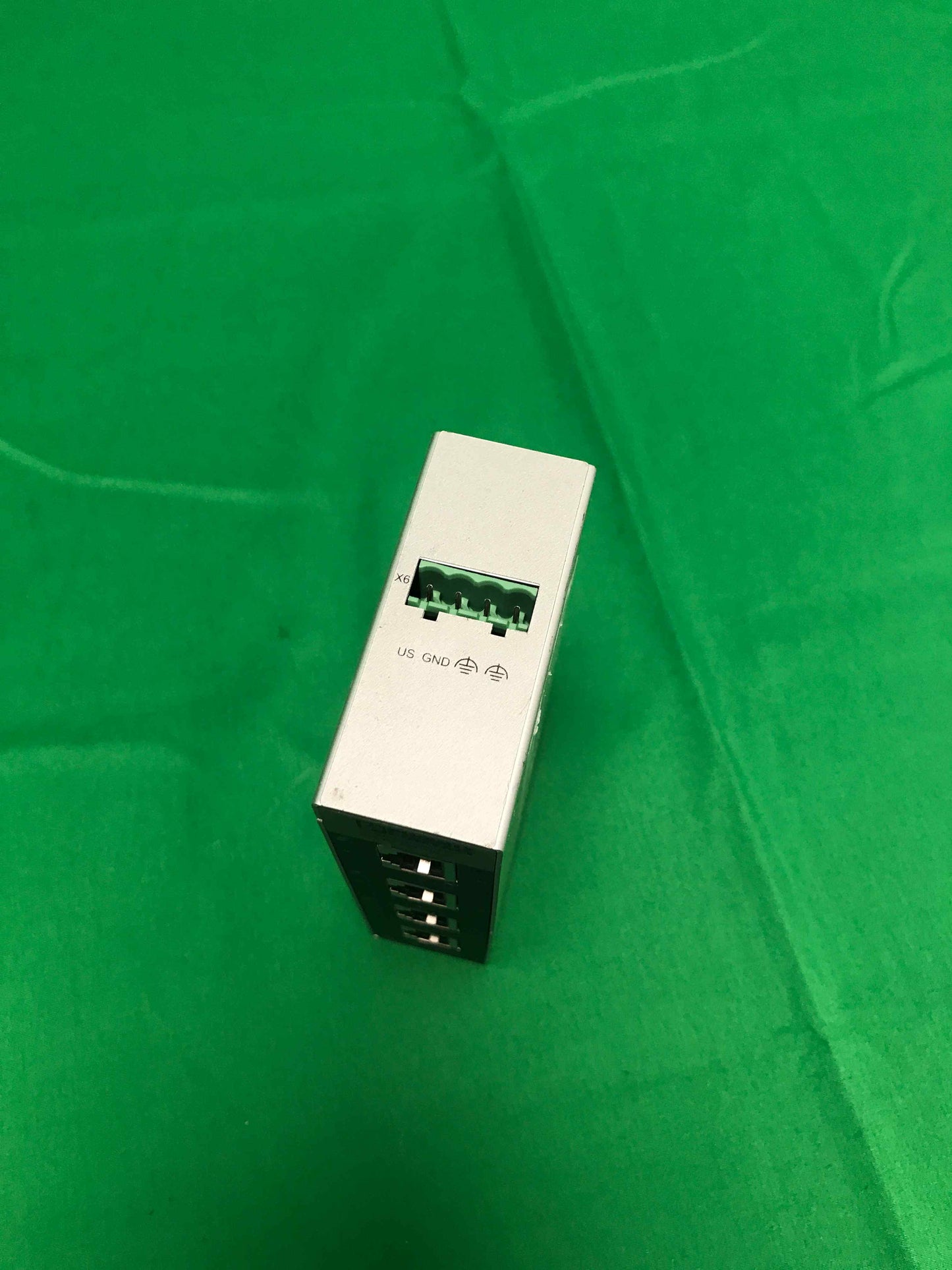 Pheonix Contact-FL SWITCH SFN 5TX/FLSWITCHSFN5TX