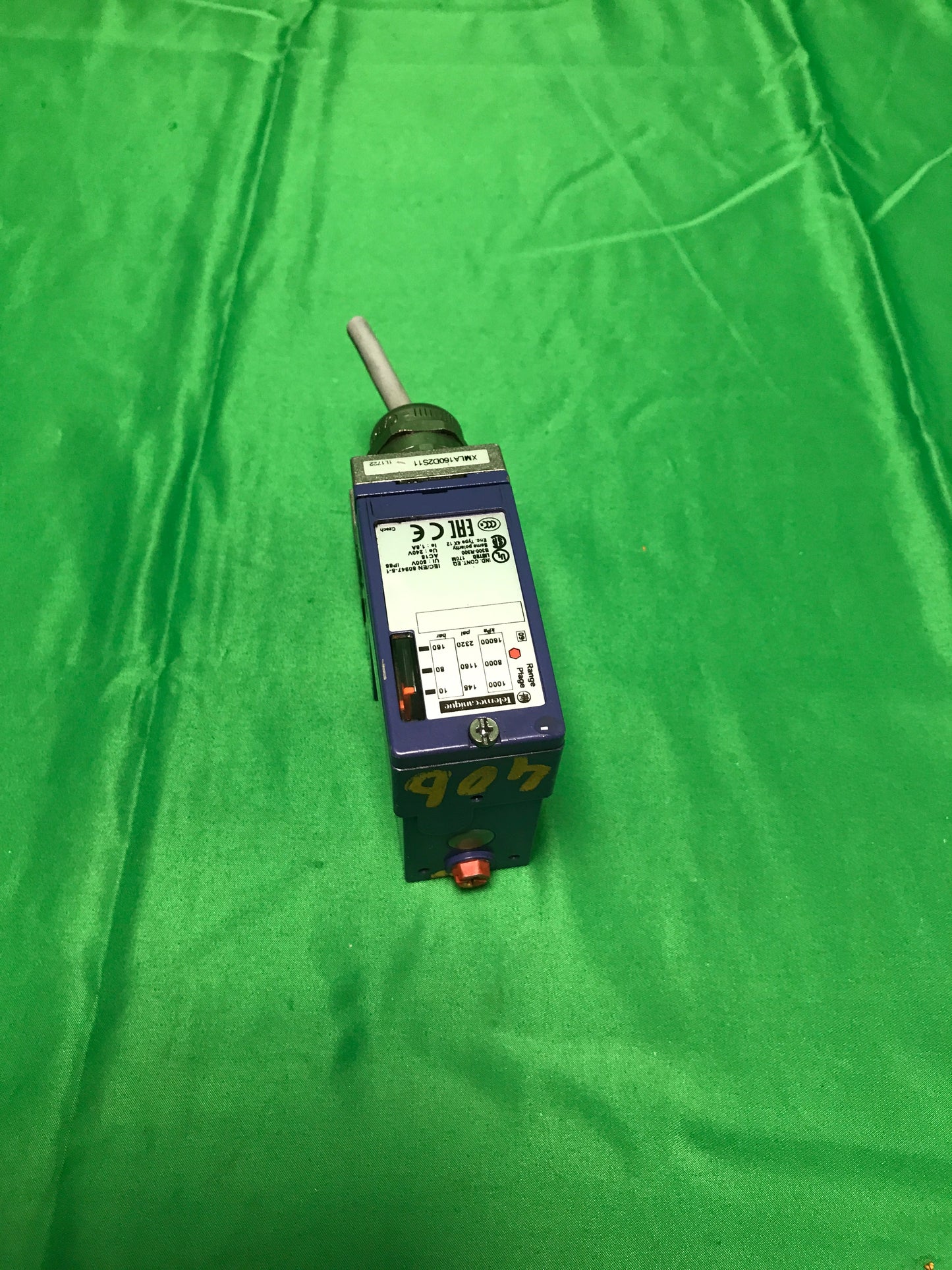 Telemecanique XMLA160D2S11 XMLA160D2S11