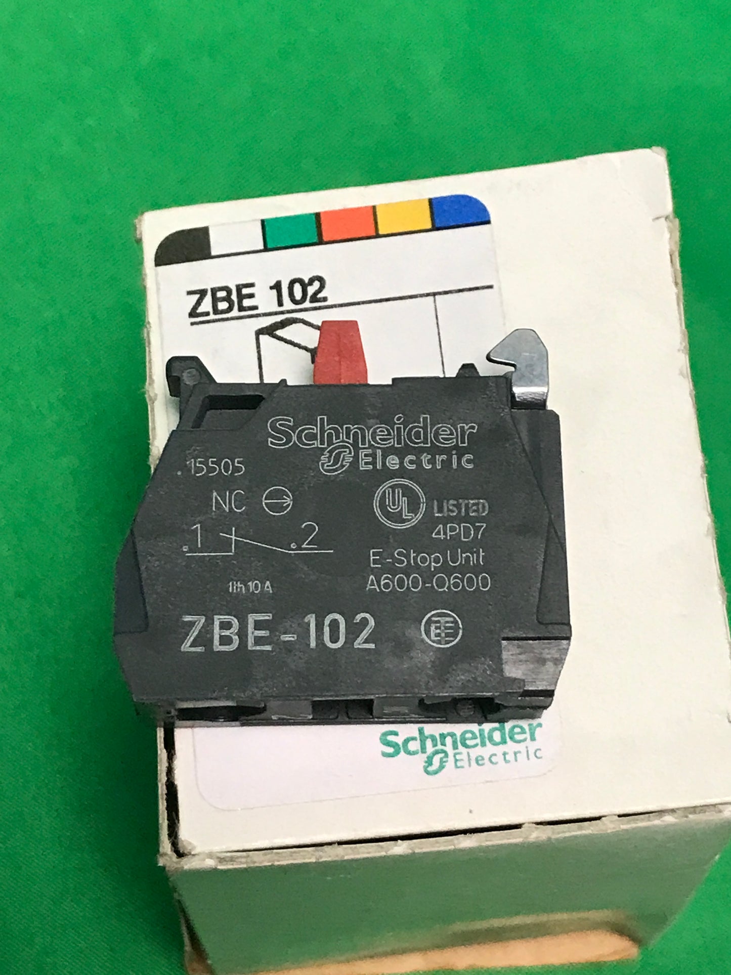 Schneider-Electric ZBE 102 ZBE102 BOX OF 4 UNITS