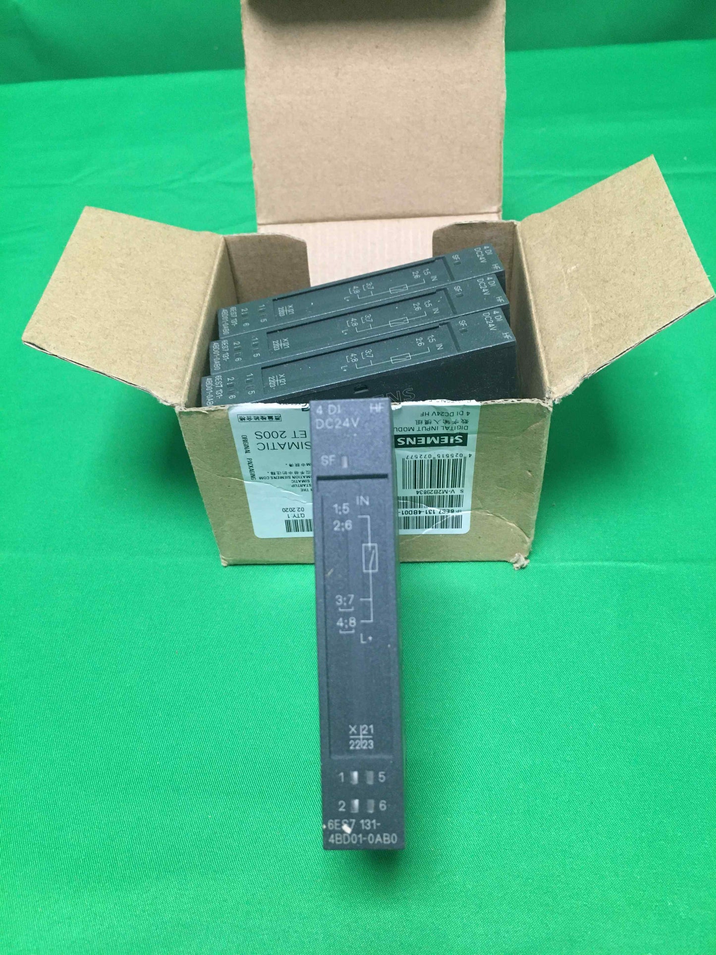 Siemens 6ES7 131-4BD01-0AB0 6ES71314BD010AB0 OPEN BOX / BOX OF 4 UNITS