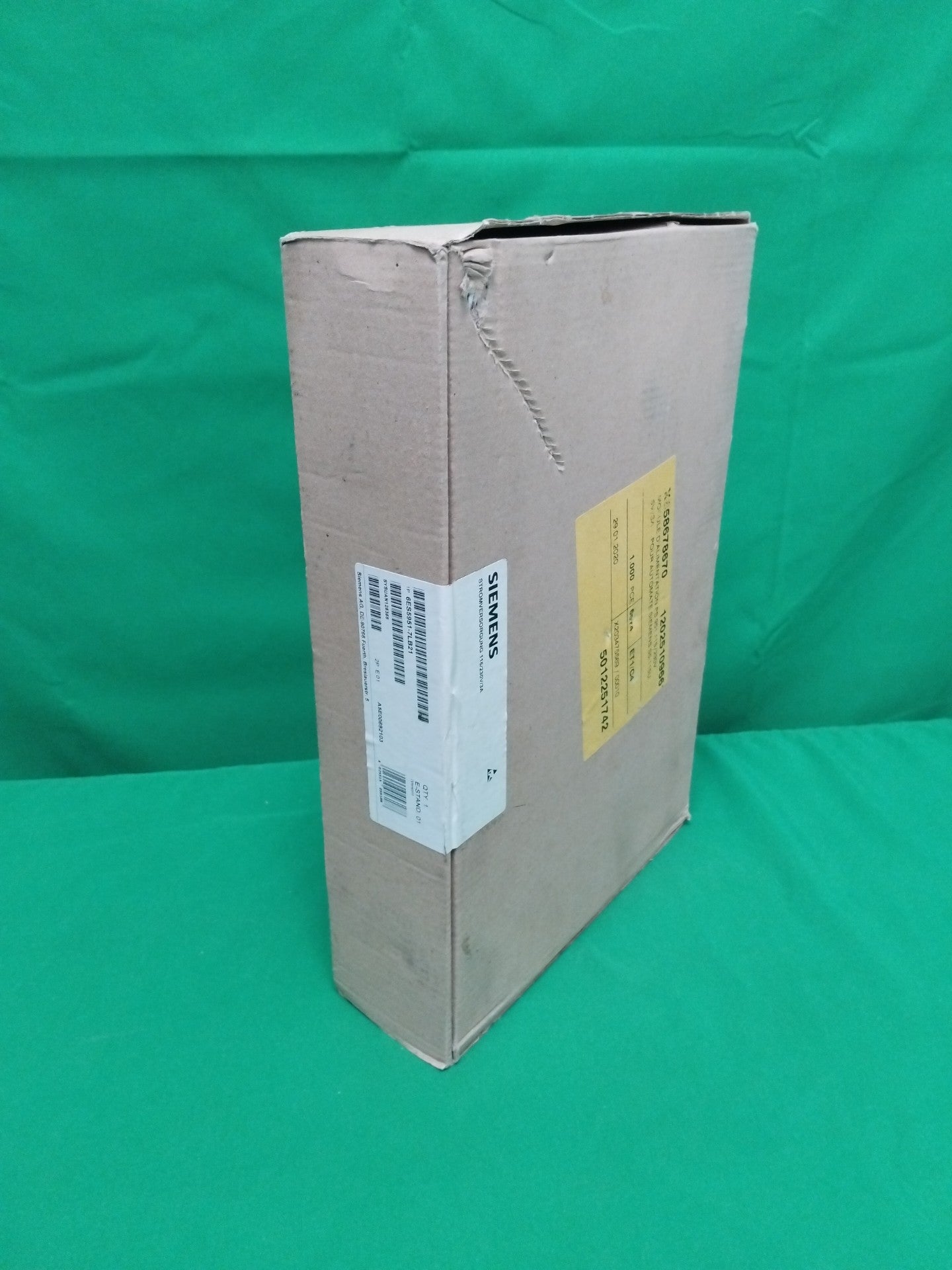 Siemens 6ES5951-7LB21 6ES59517LB21 SEALED