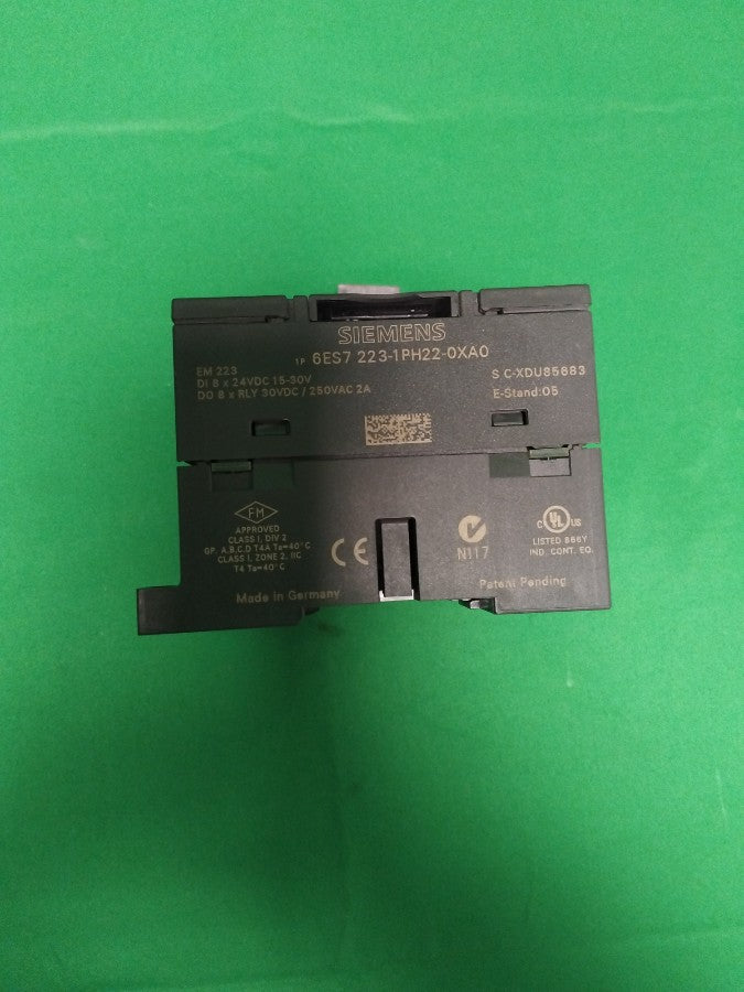Siemens 6ES7 223-1PH22-0XA0 6ES72231PH220XA0