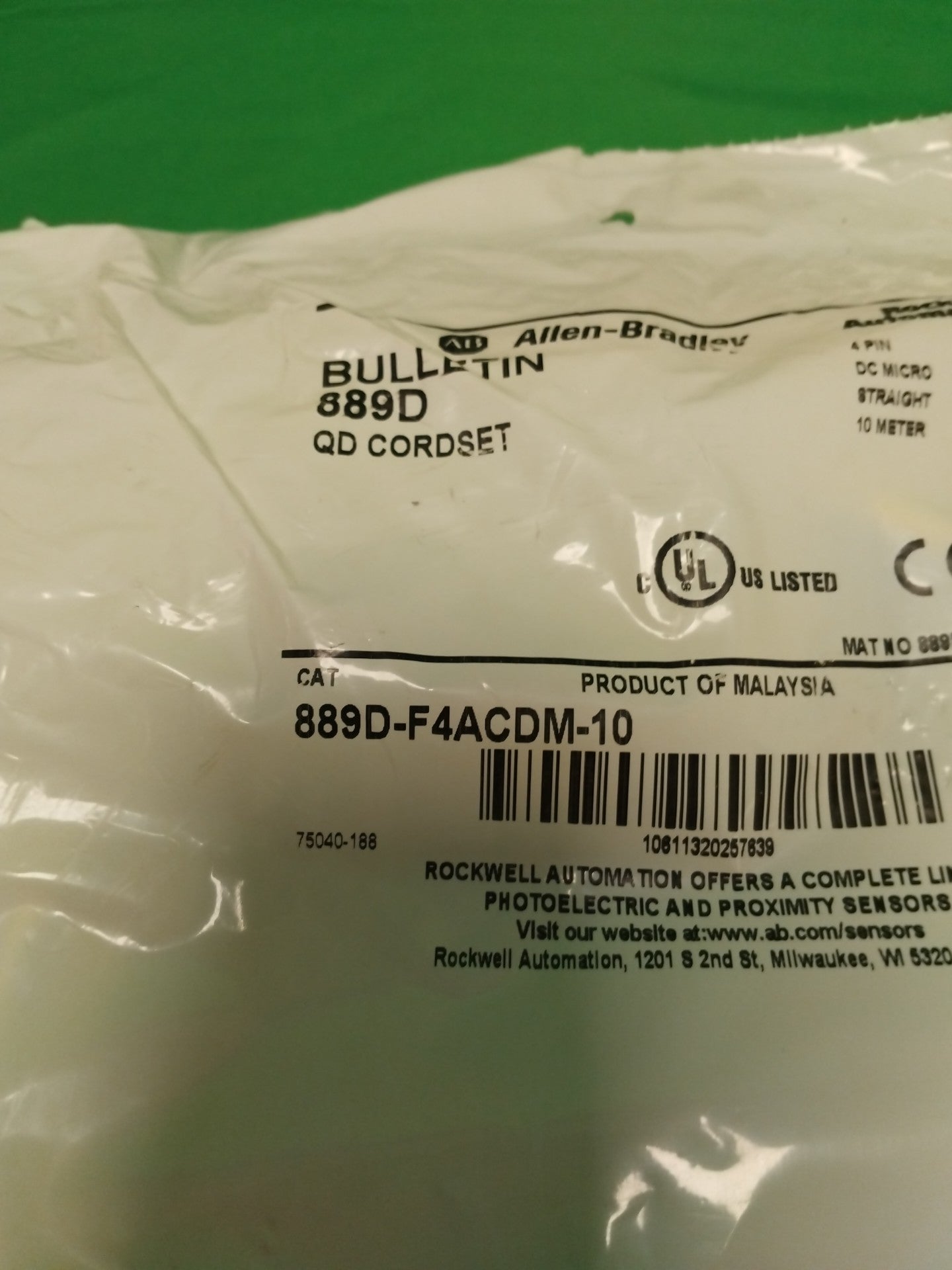 Allen Bradley 889D-F4ACDM-10 889DF4ACDM10