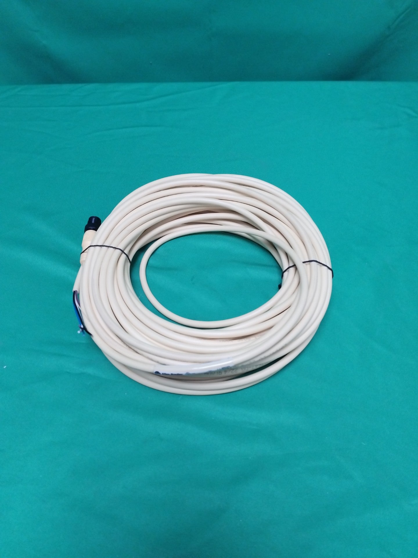 Allen Bradley 889D-M4UC-20 889DM4UC20 WITHOUT ORIGINAL PACKAGING