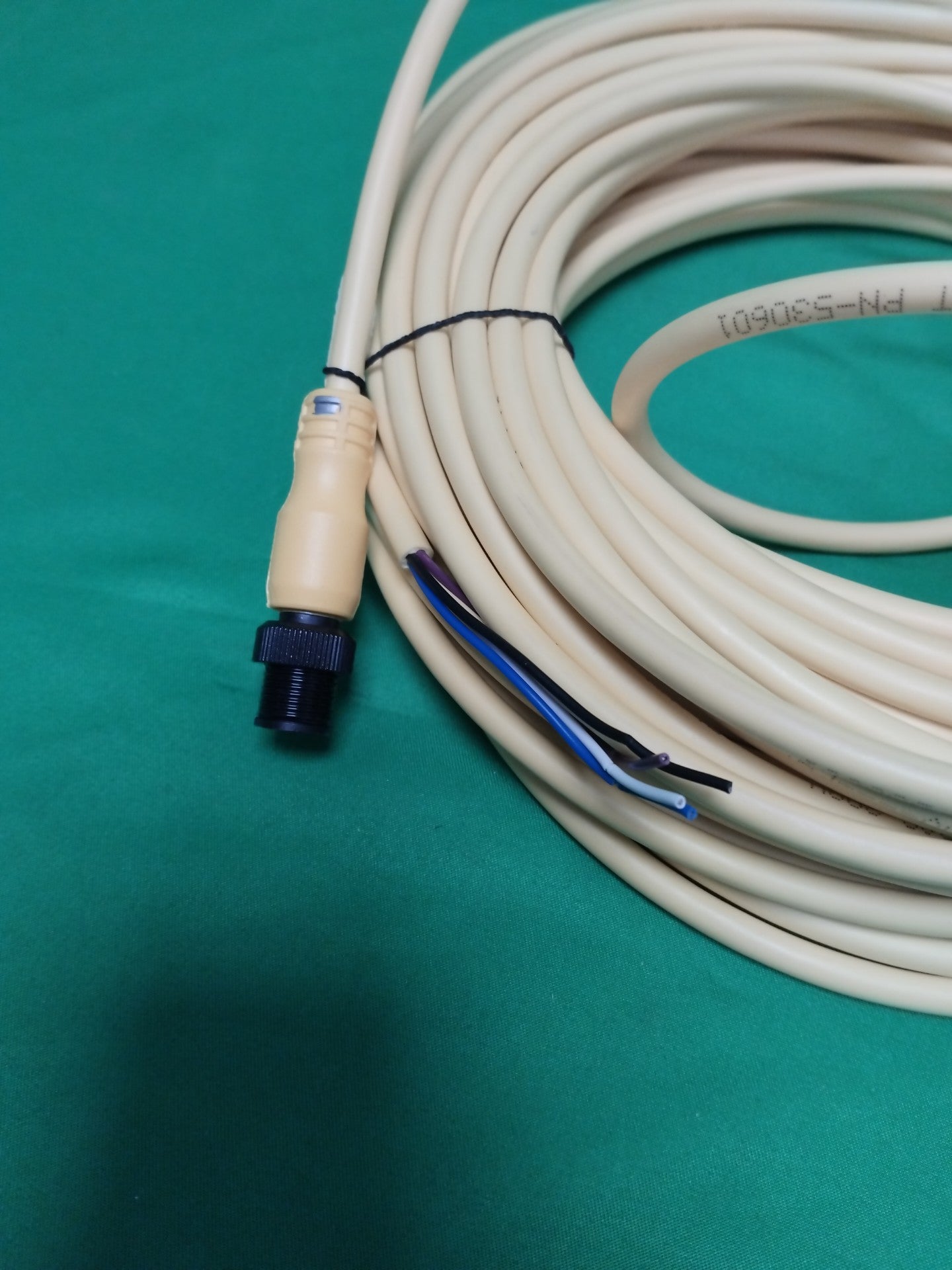 Allen Bradley 889D-M4UC-20 889DM4UC20 WITHOUT ORIGINAL PACKAGING