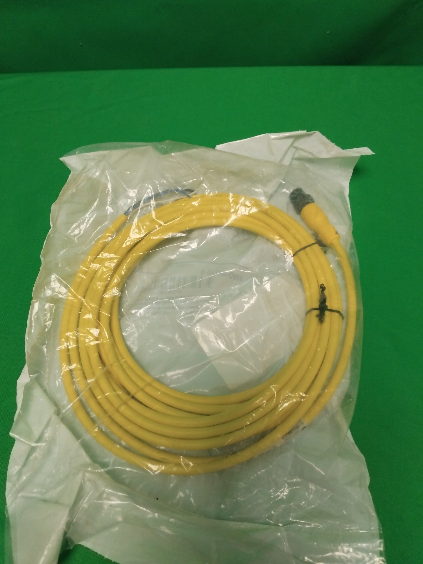 Allen Bradley 889D-M4UC-5 889DM4UC5