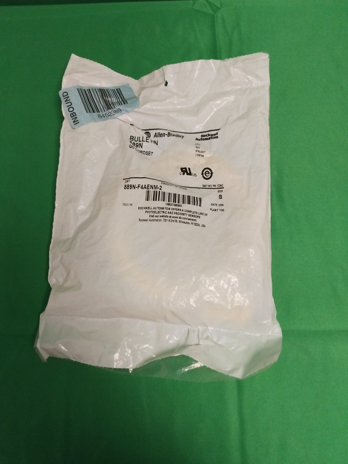 Allen Bradley 889N-F4AENM-2 889NF4AENM2