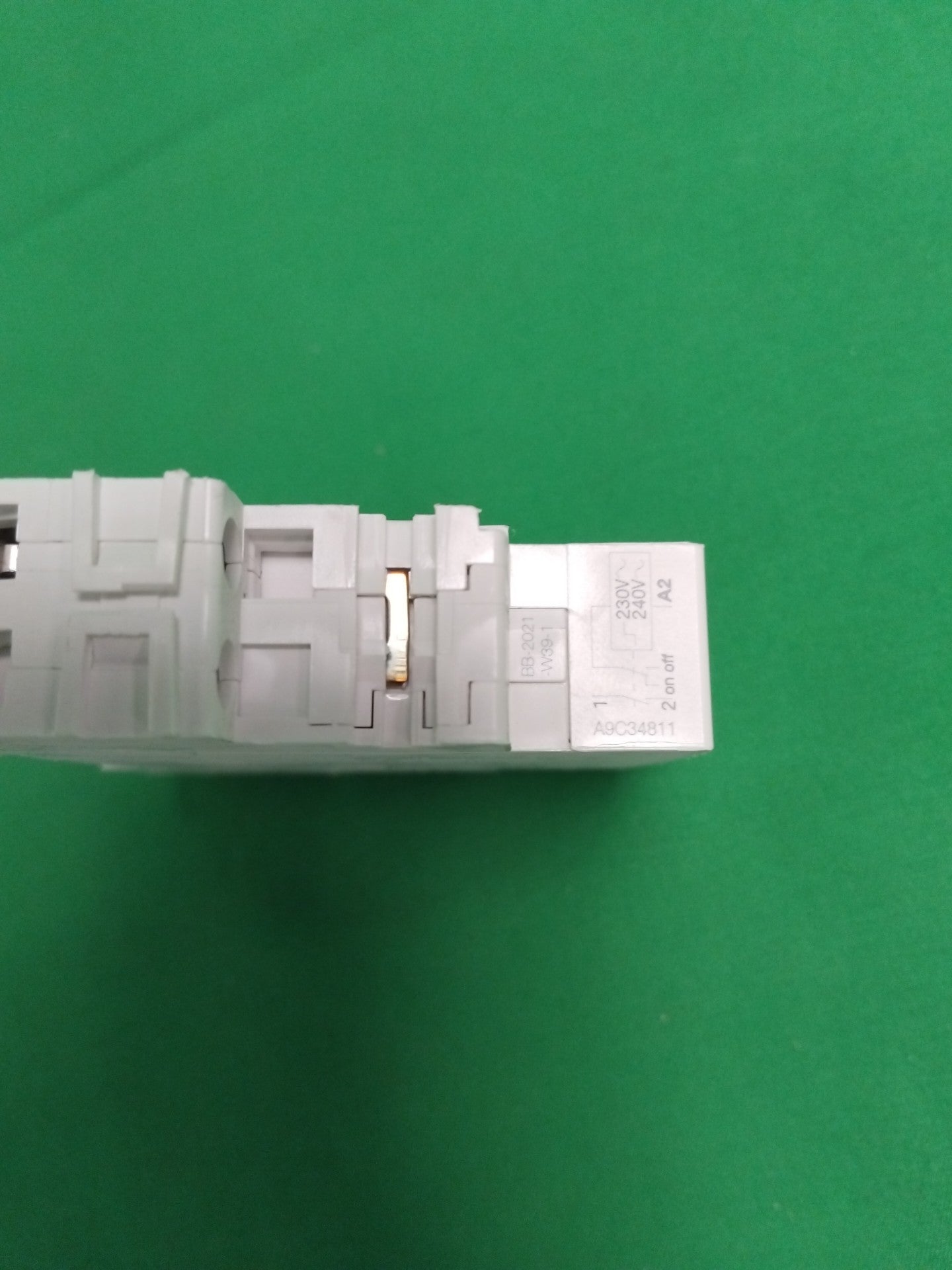 Schneider-Electric A9C34811 A9C34811 WITHOUT ORIGINAL PACKAGING