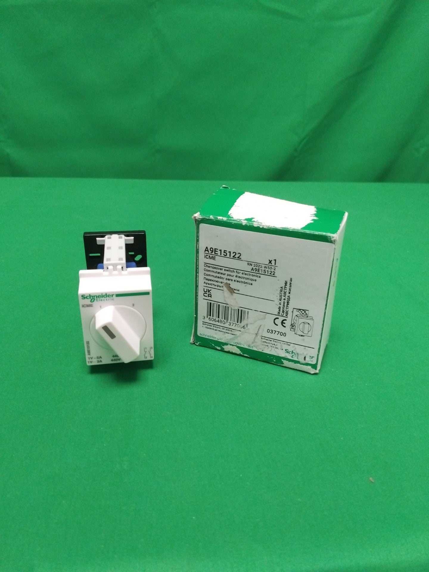 Schneider-Electric A9E15122 A9E15122