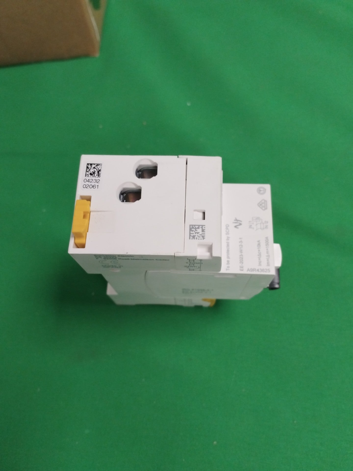 Schneider-Electric A9R43625 A9R43625 WITHOUT ORIGINAL PACKAGING