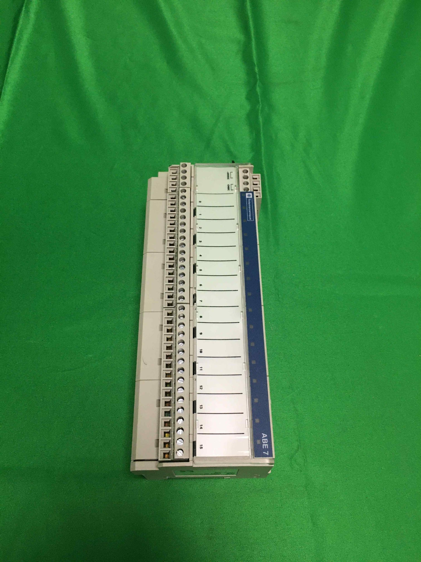 Telemecanique ABE7-R16S210 ABE7R16S210