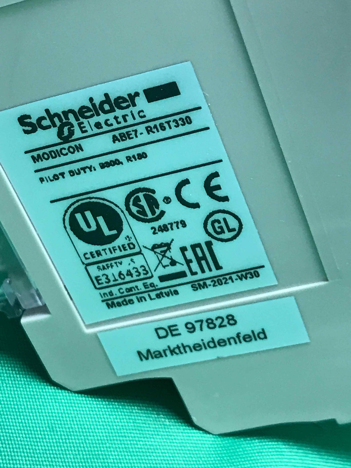 Schneider Electric-ABE7R16T330/ABE7R16T330