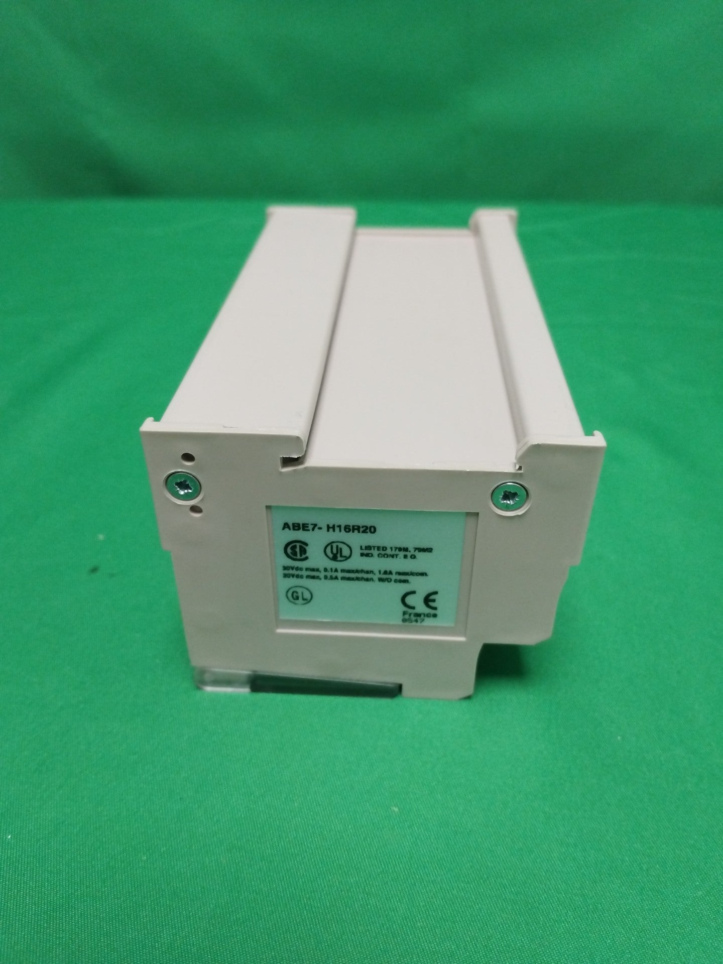 Telemecanique ABE7-H16R20 ABE7H16R20 Defective