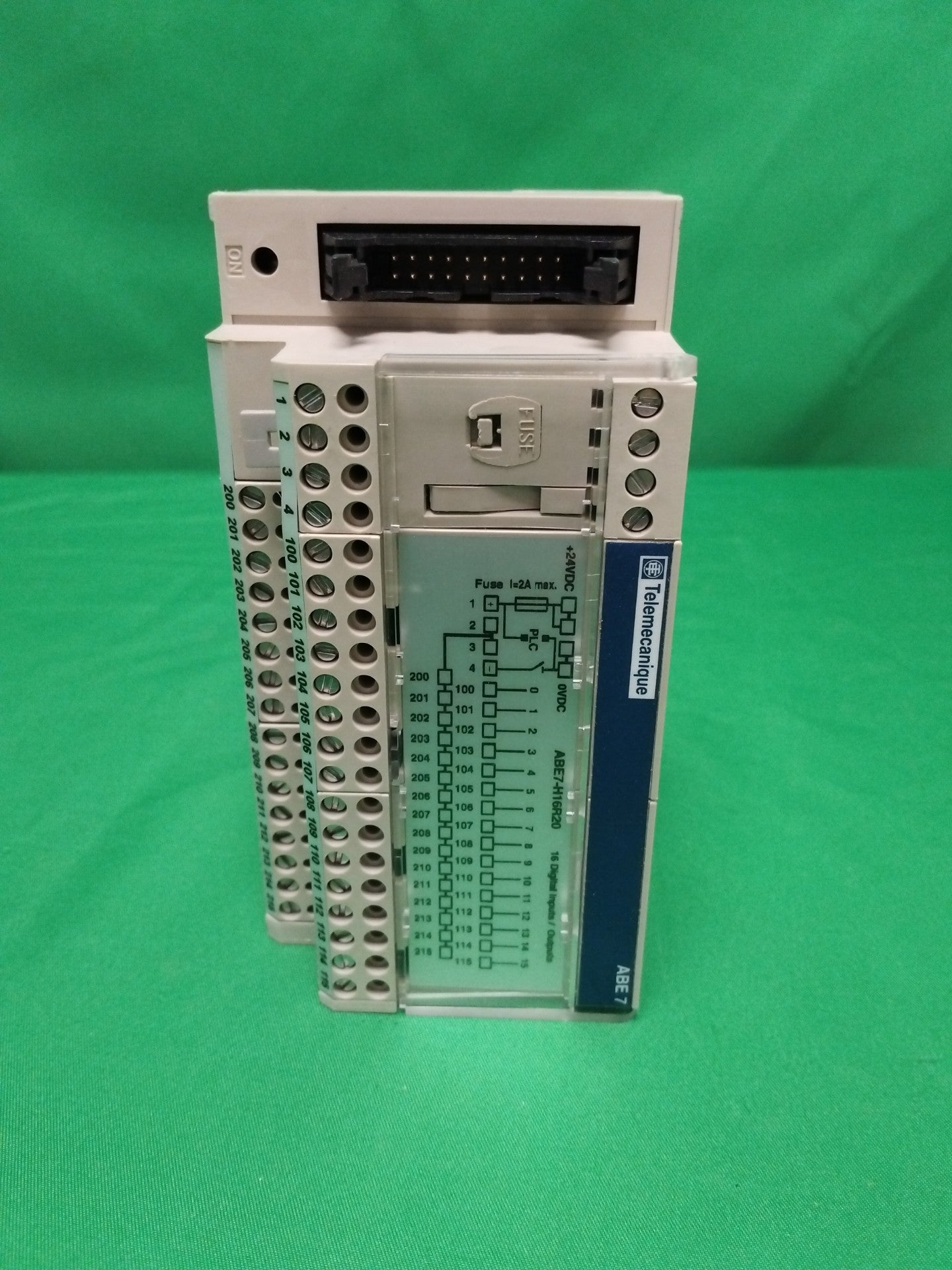 Telemecanique ABE7-H16R20 ABE7H16R20 Defective