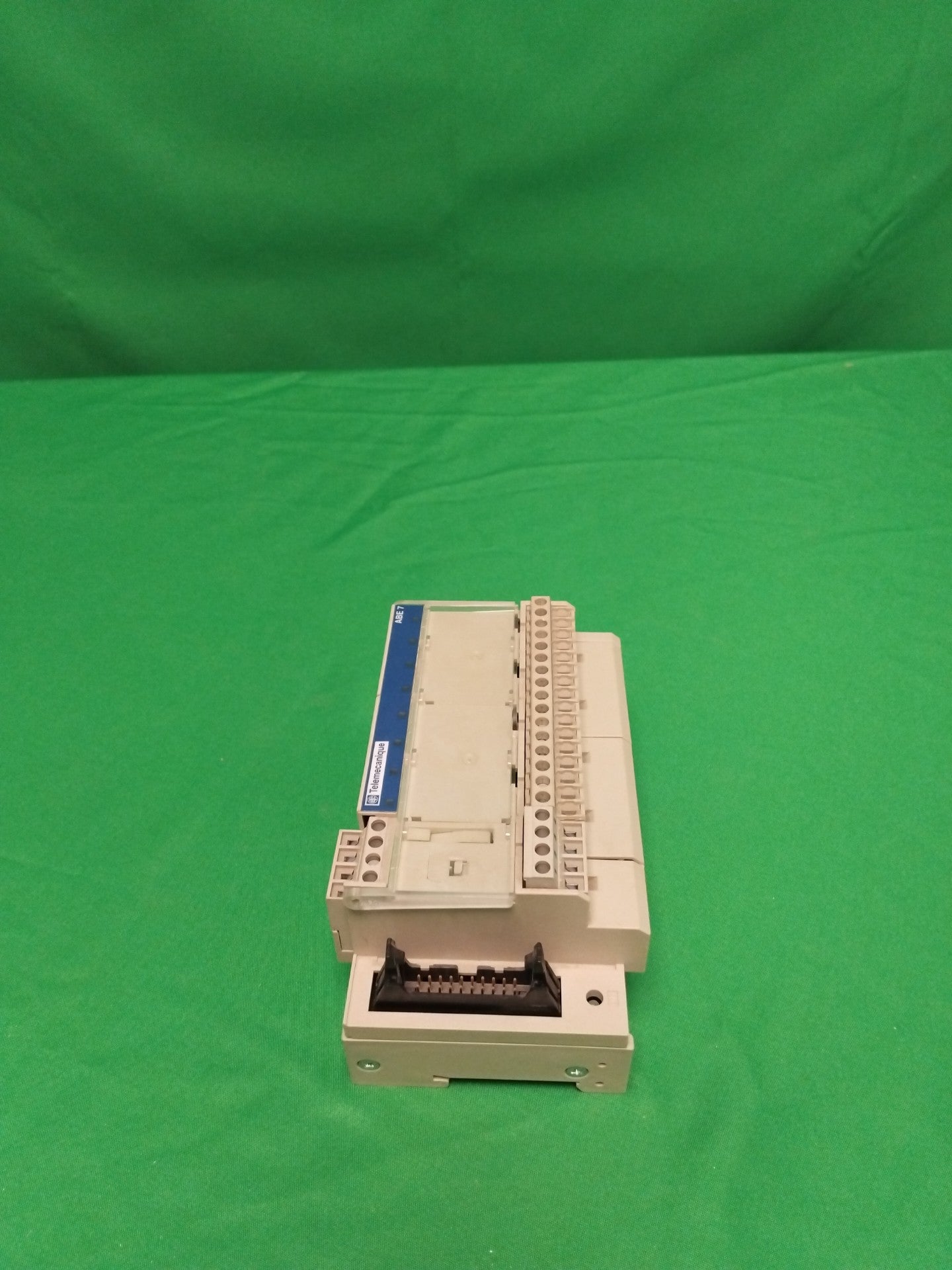Telemecanique ABE7-R08S210 ABE7R08S210