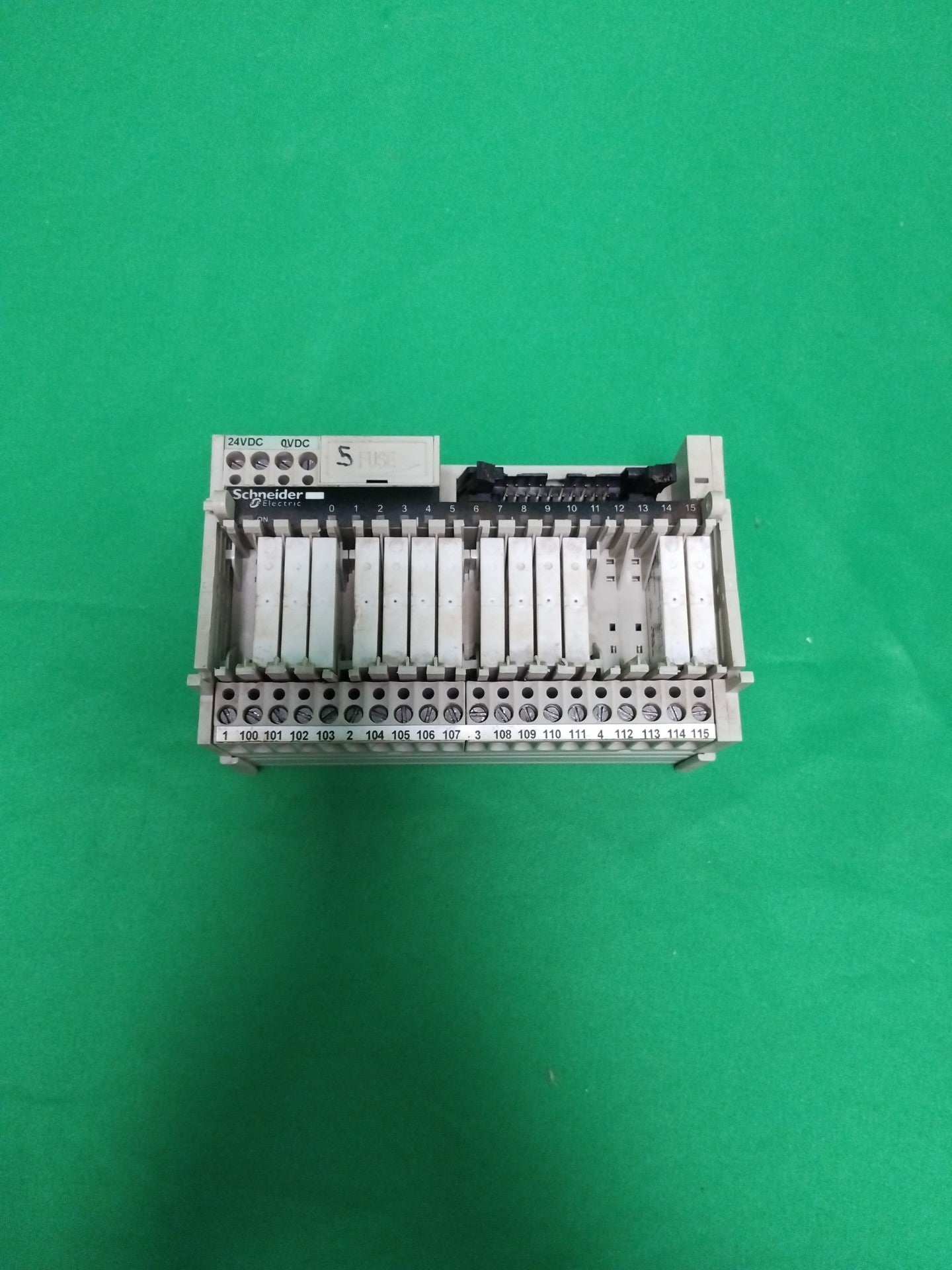 Schneider-Electric ABE7 R16T111 ABE7R16T111 Defective