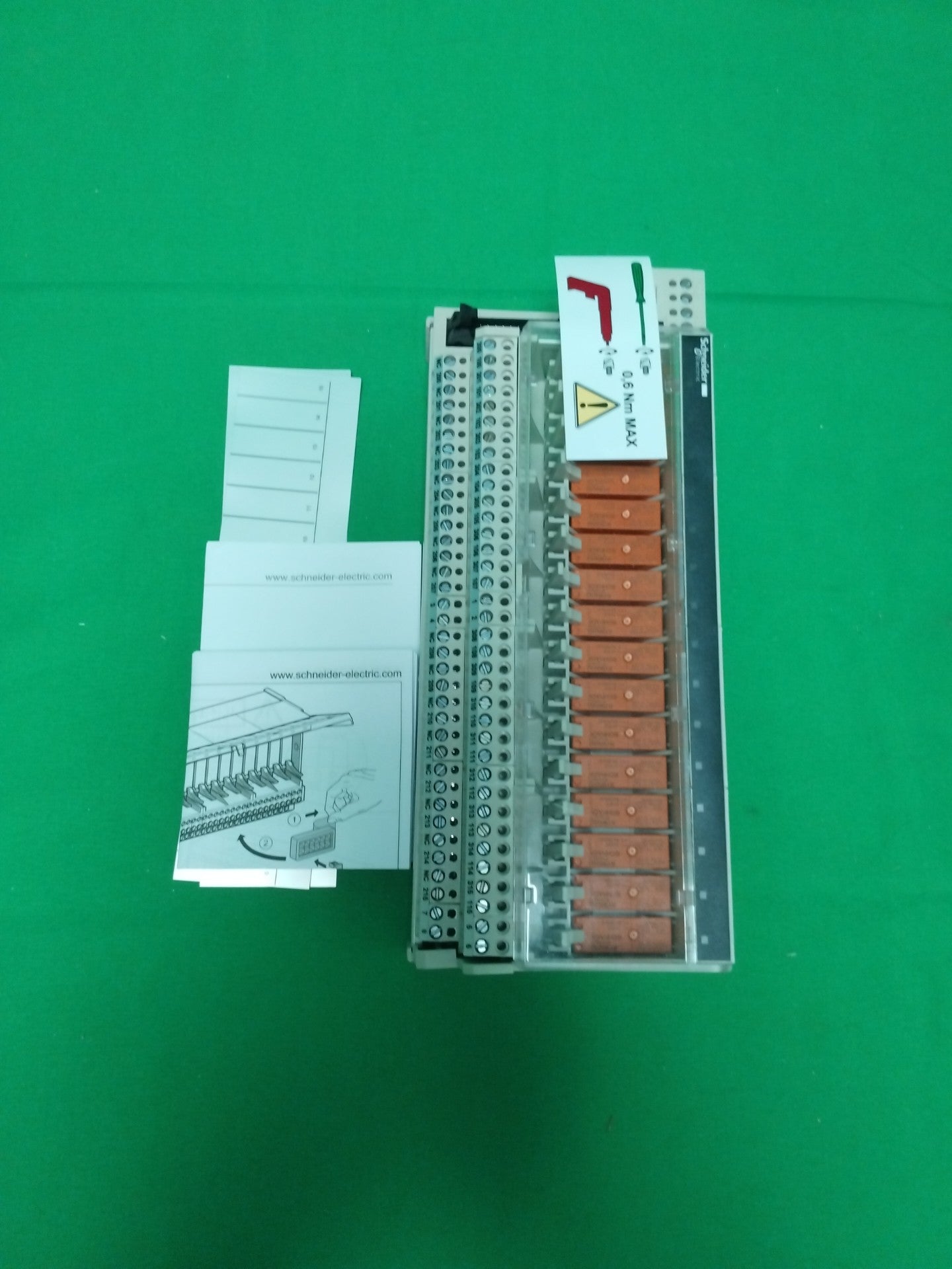 Schneider-Electric ABE7 R16T230 ABE7R16T230