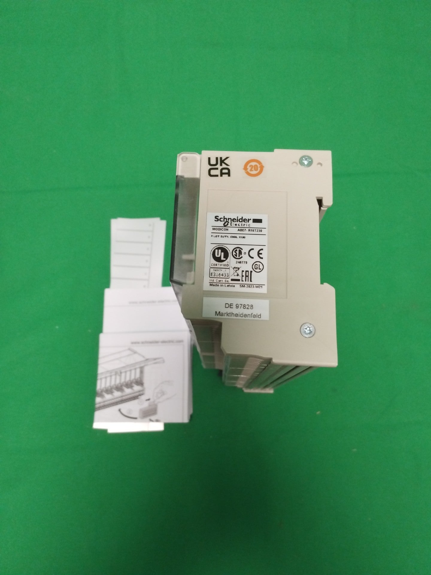 Schneider-Electric ABE7 R16T230 ABE7R16T230