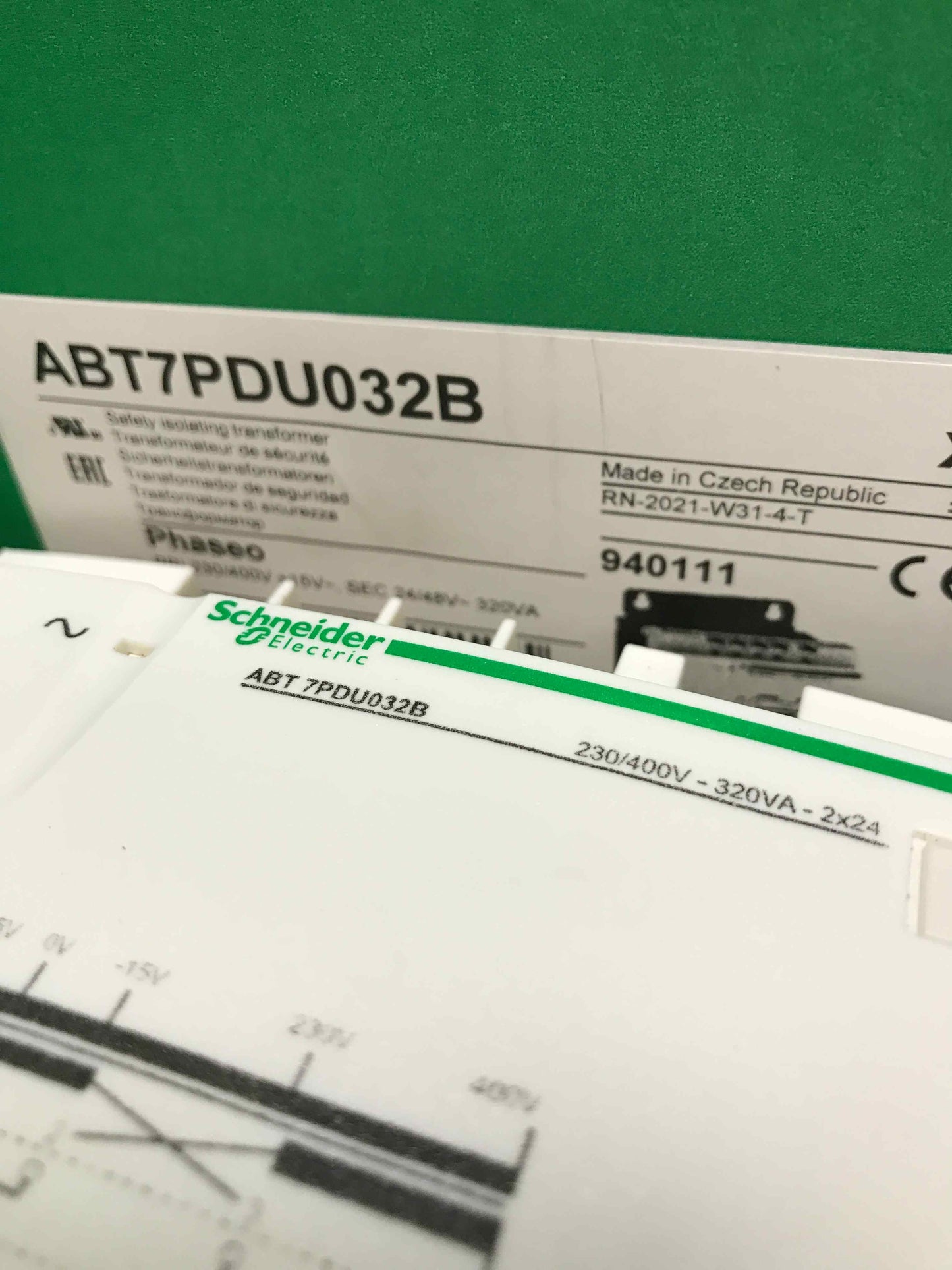 Schneider Electric-ABT7PDU032B/ABT7PDU032B