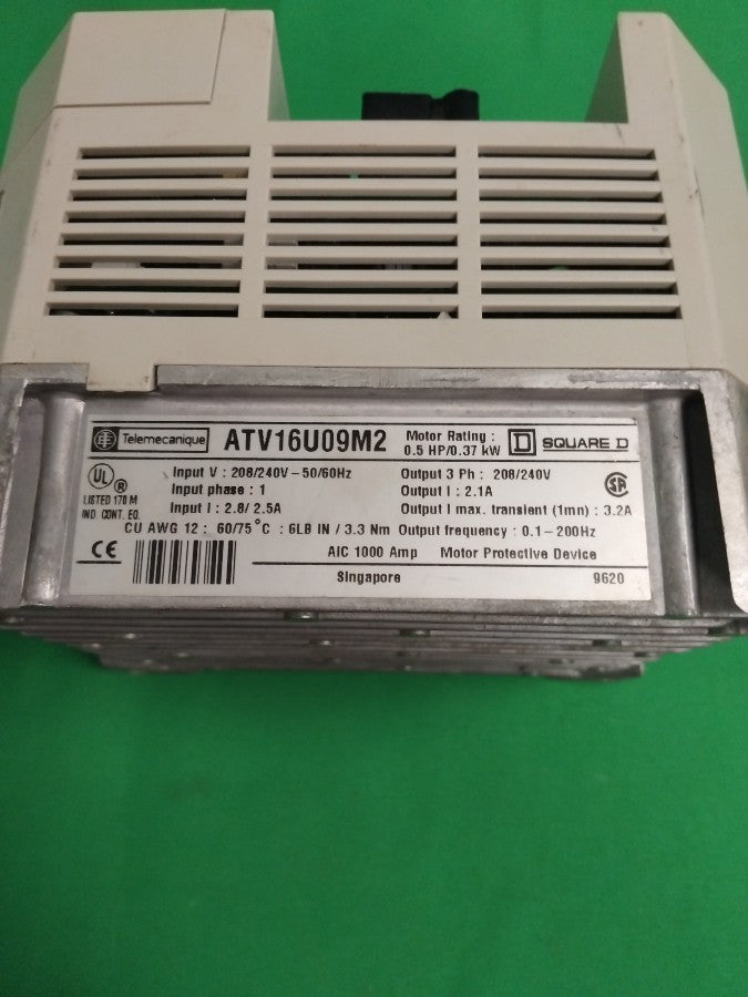 Telemecanique ATV16U09M2 ATV16U09M2