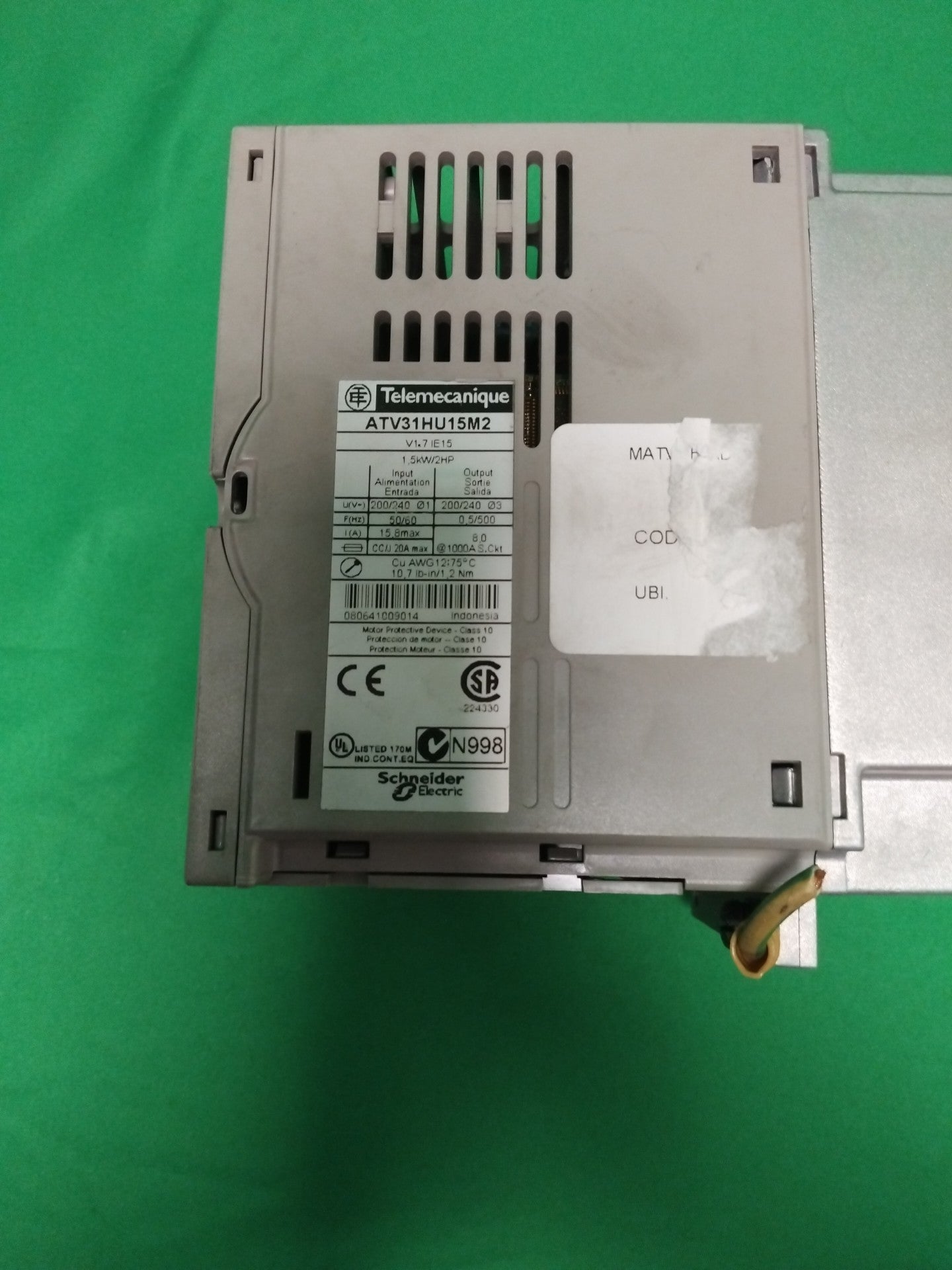 Telemecanique ATV31HU15M2 ATV31HU15M2 Defective