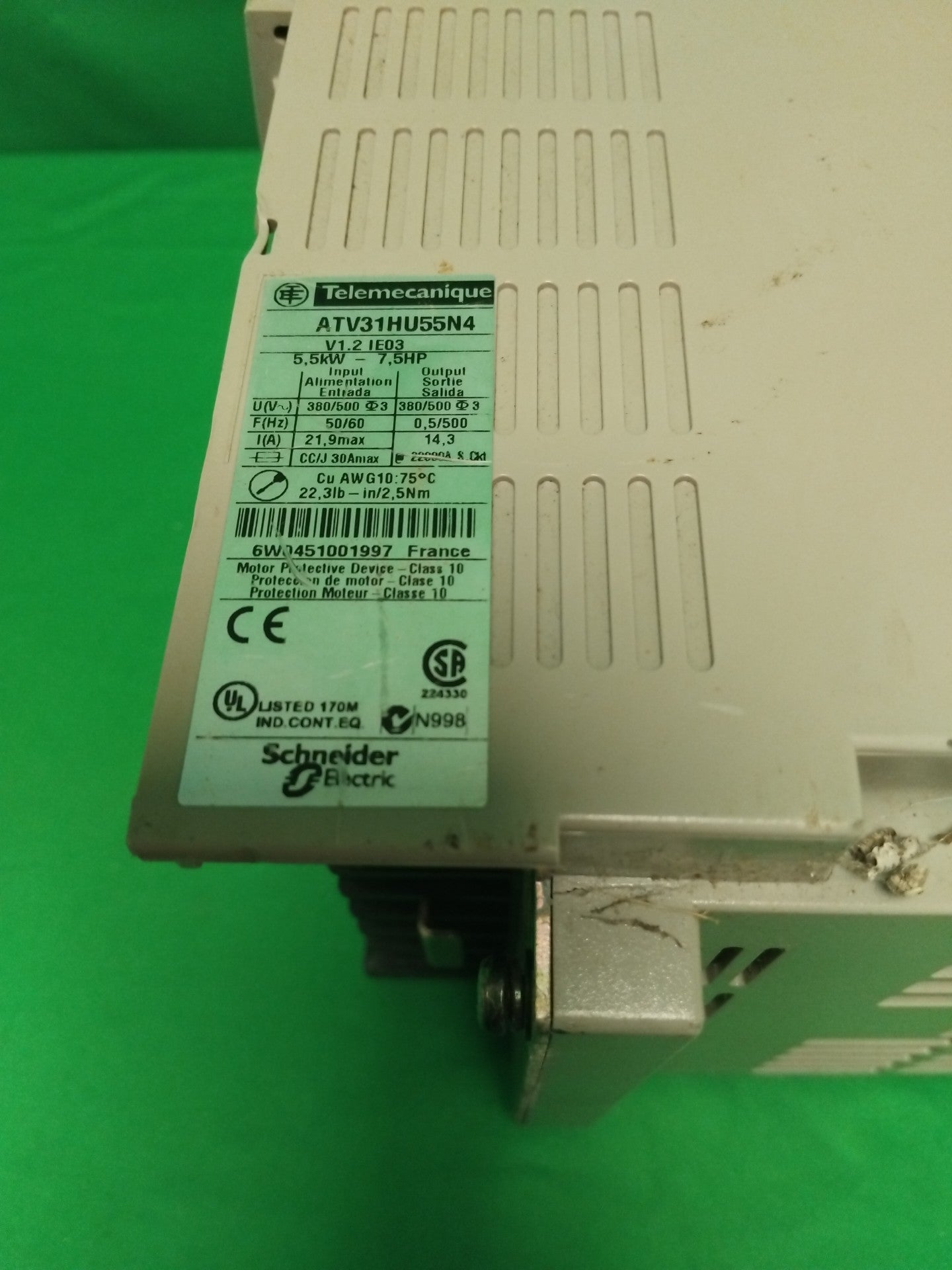 Schneider-Electric ATV31HU55N4 ATV31HU55N4 Defective